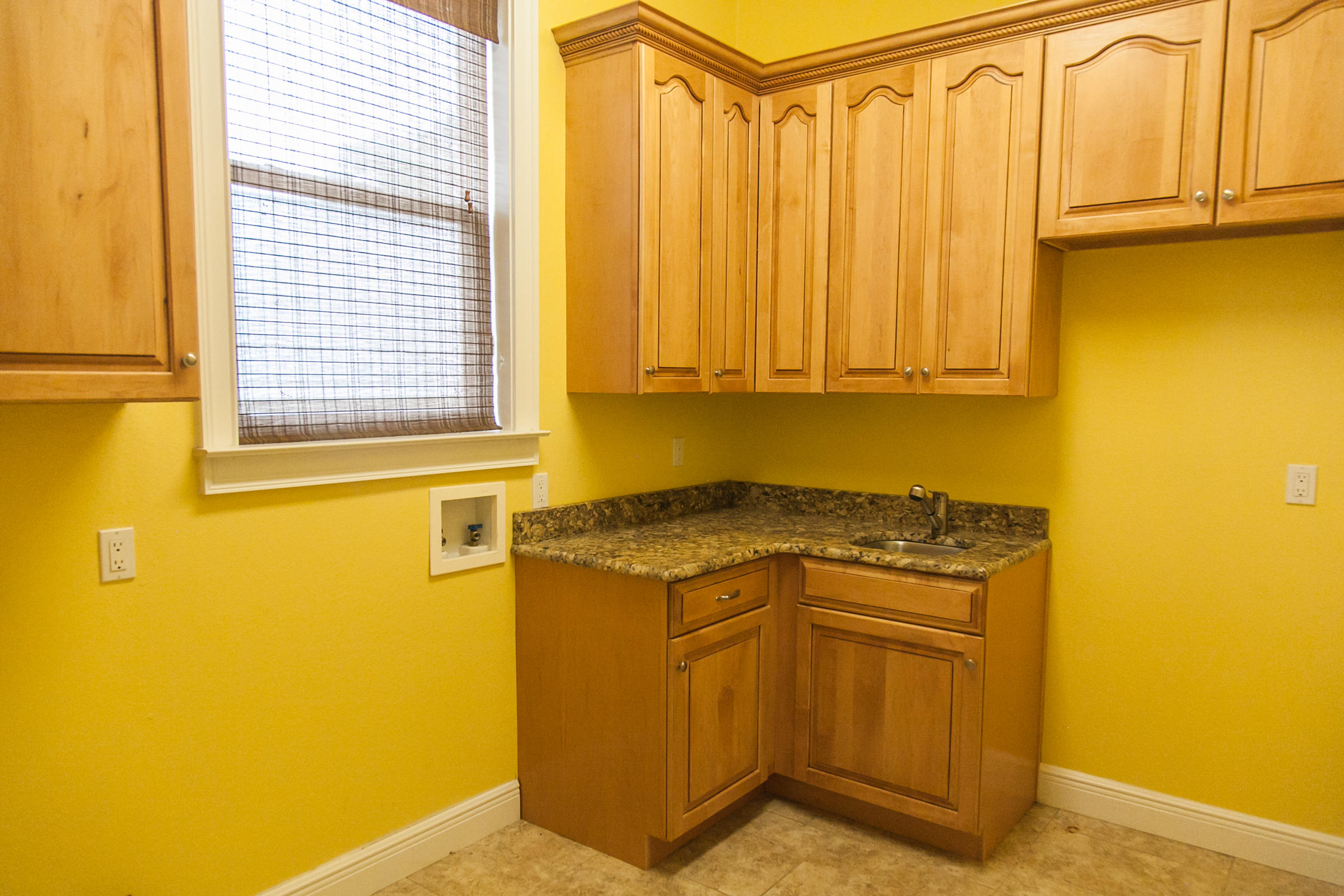 RAINTREE ESTATES - Residential