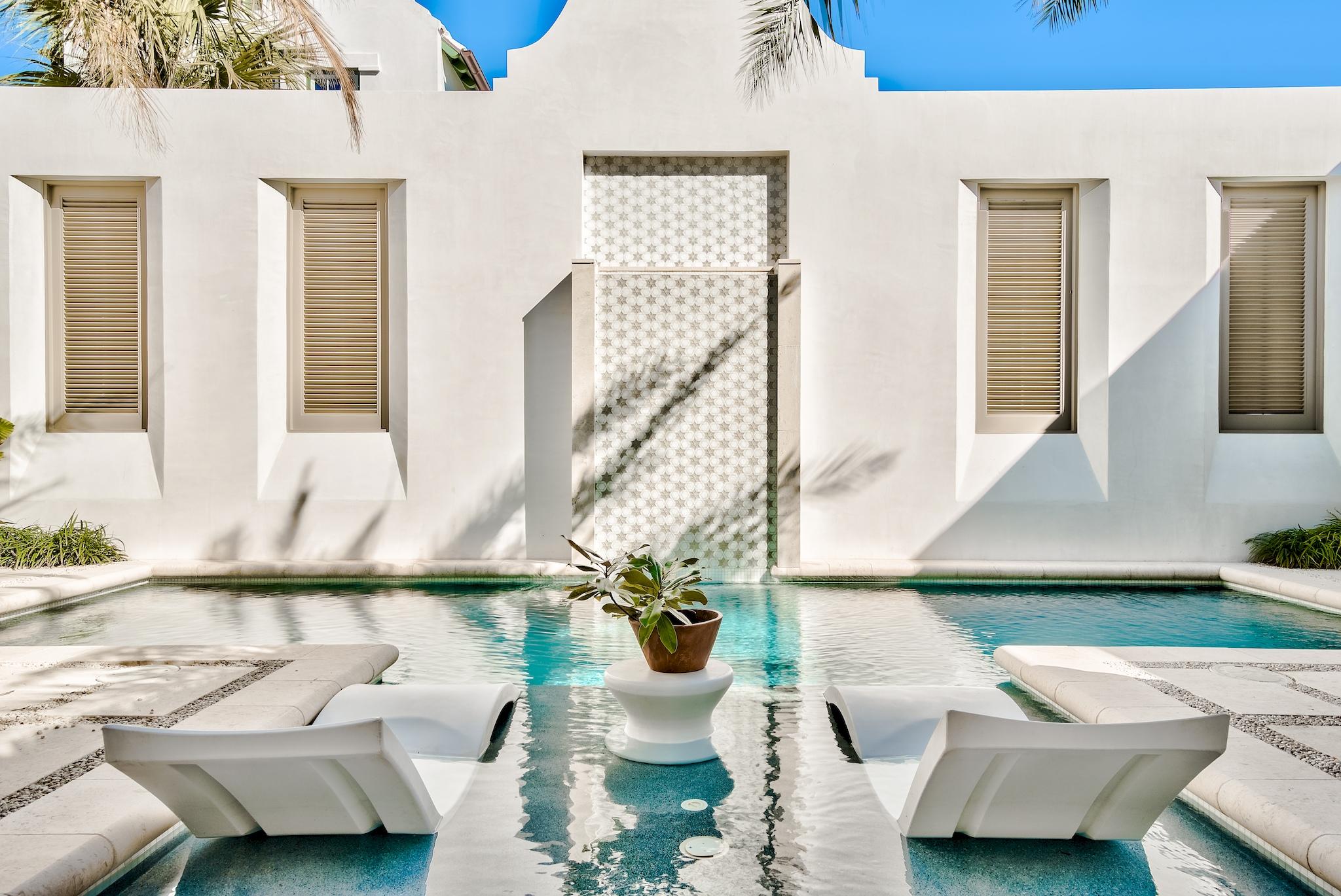 ALYS BEACH - Residential