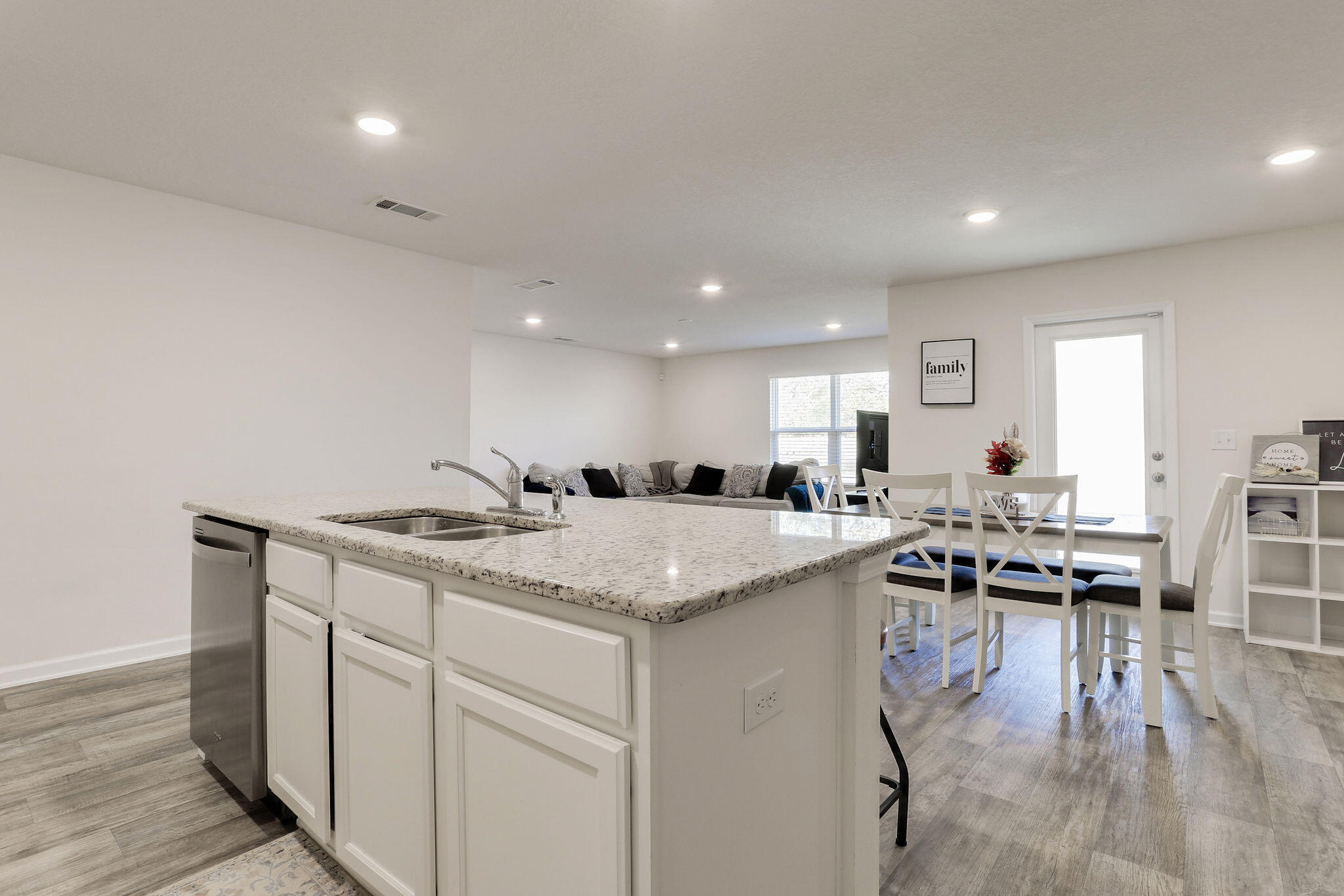 Redstone Commons - Residential