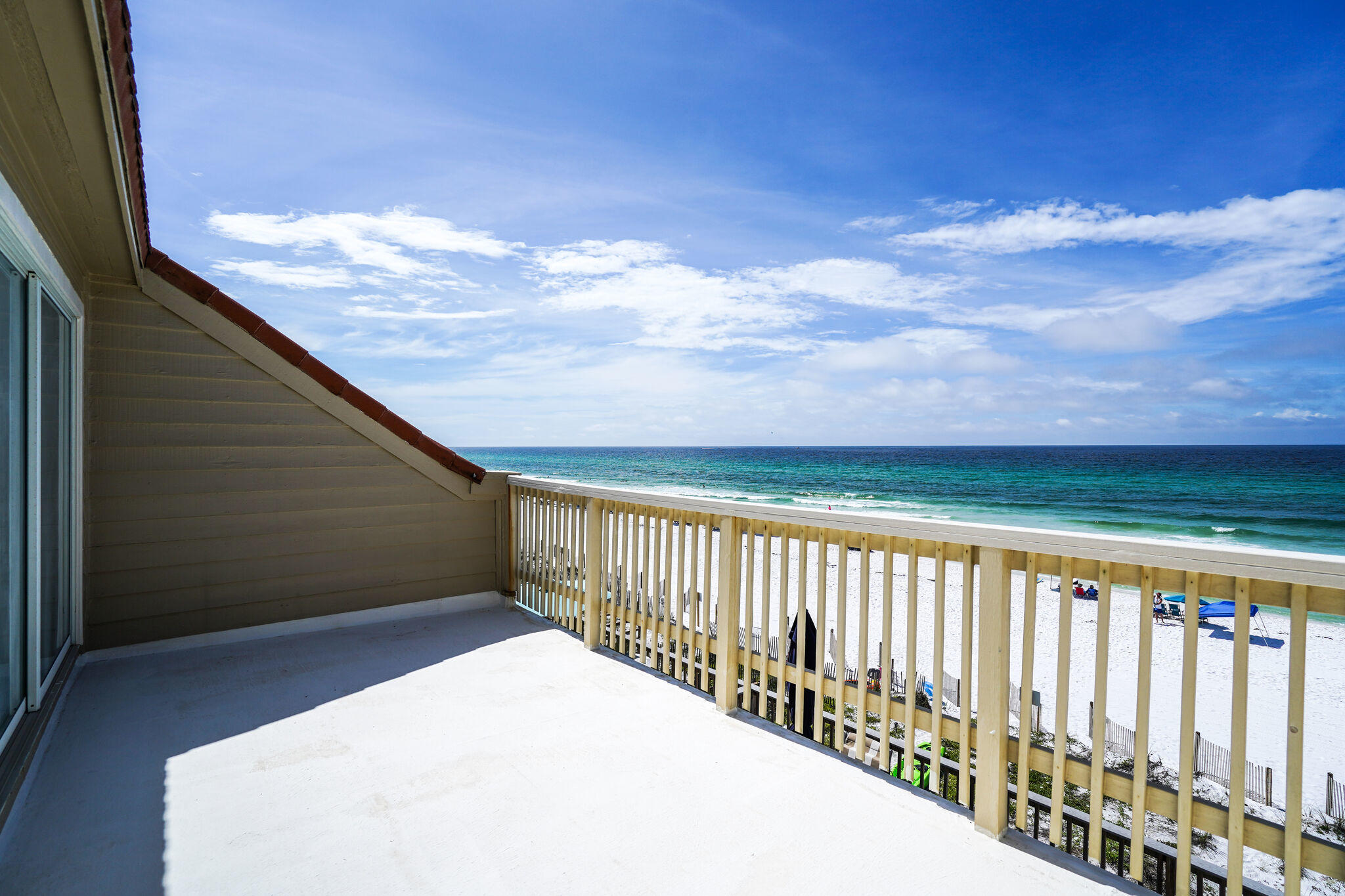 GREENREEF T/H PH II UNIT 20 - Residential