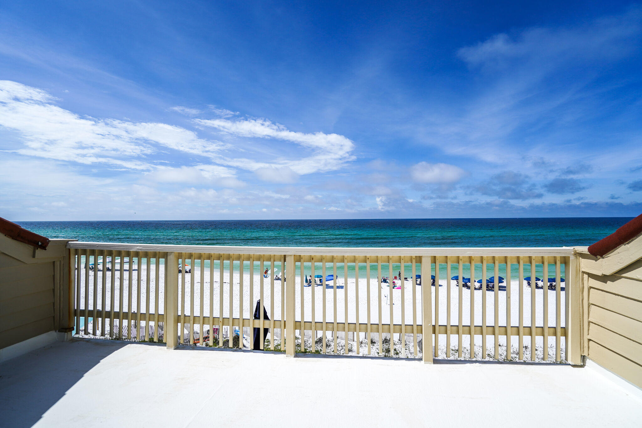 GREENREEF T/H PH II UNIT 20 - Residential