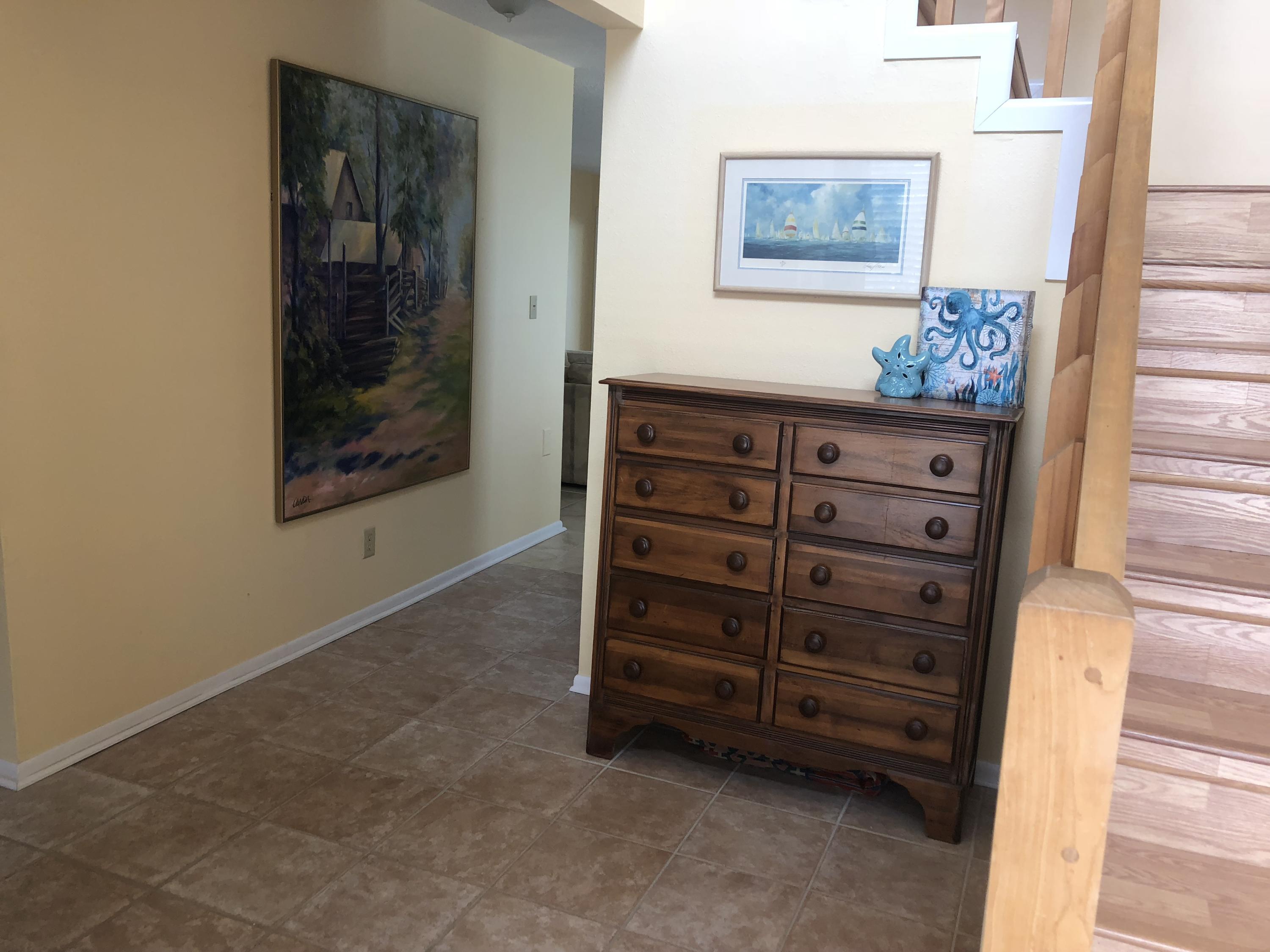 GREENREEF T/H PH II UNIT 20 - Residential