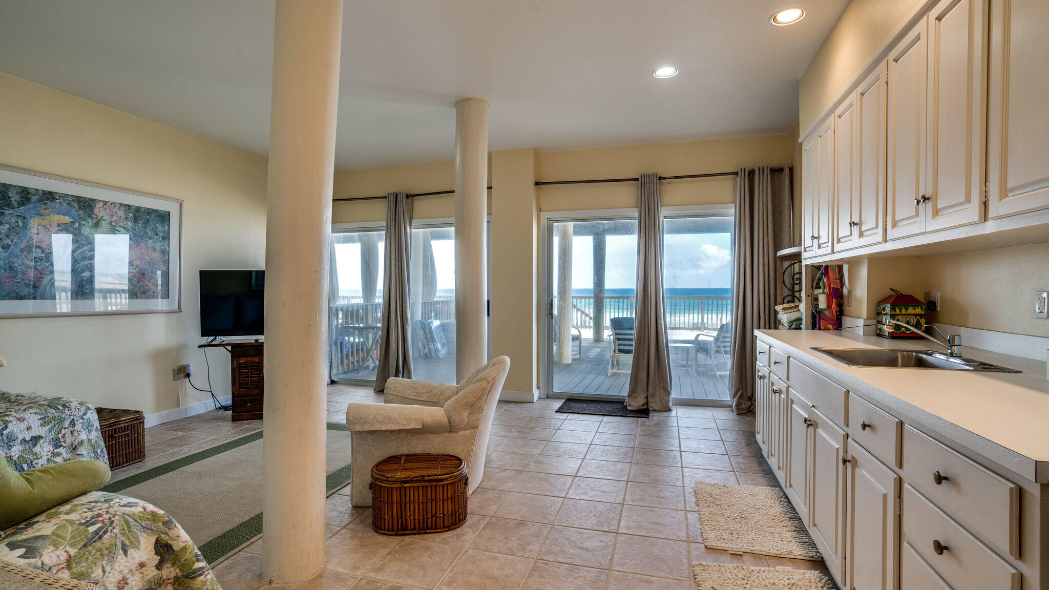 GREENREEF T/H PH II UNIT 20 - Residential