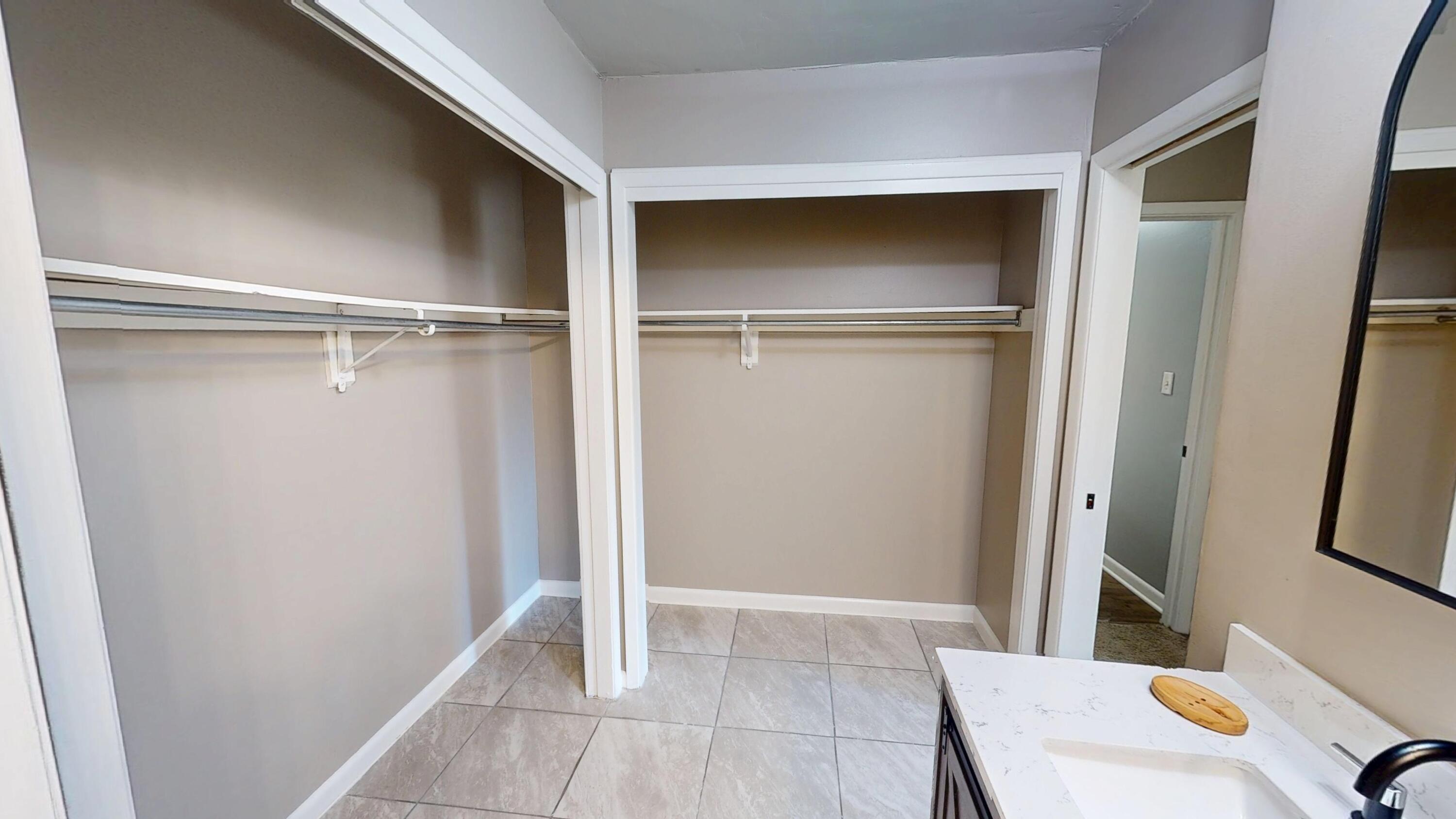 CHATEAU PRES DE LA MER - Residential