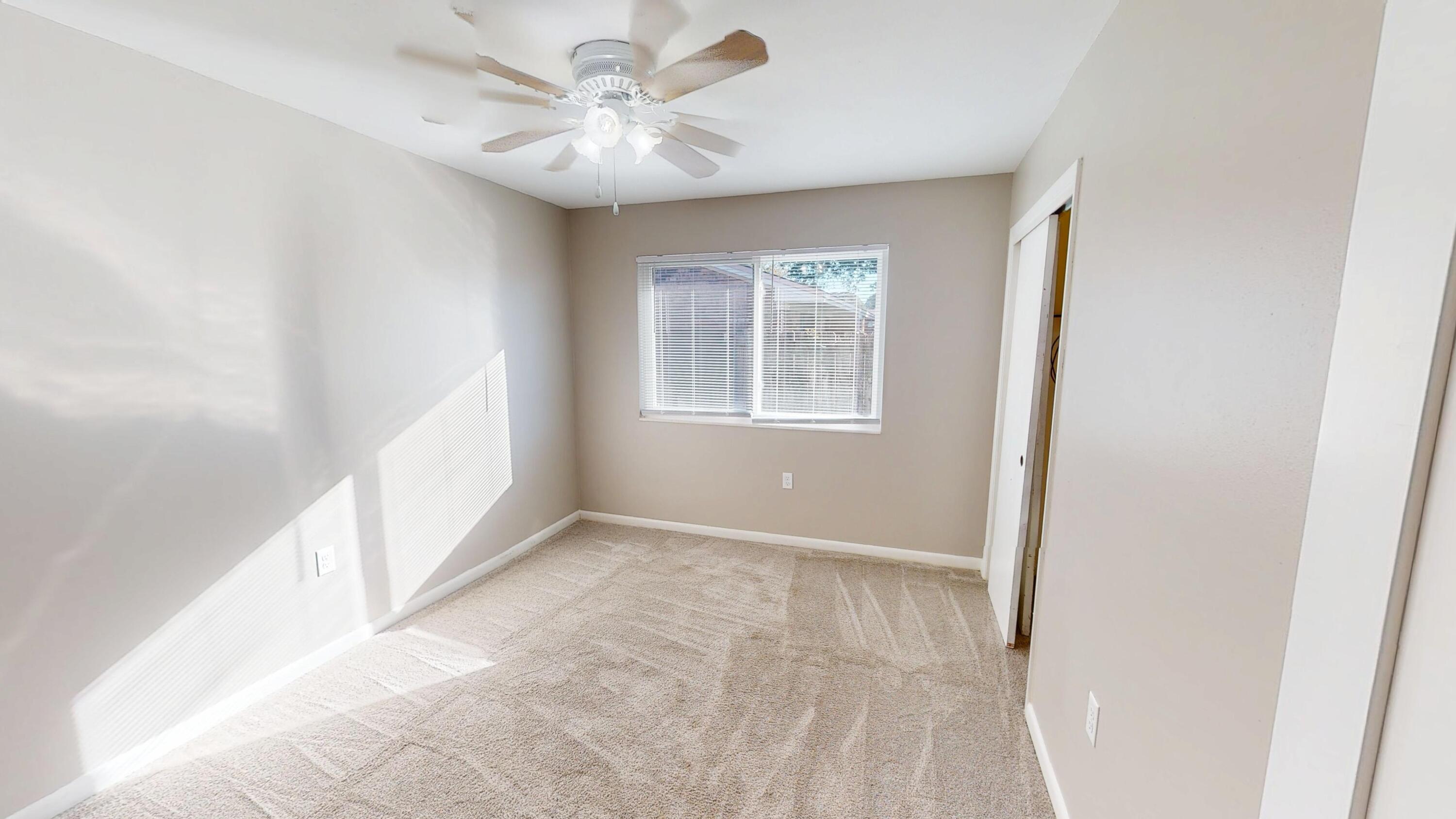 CHATEAU PRES DE LA MER - Residential