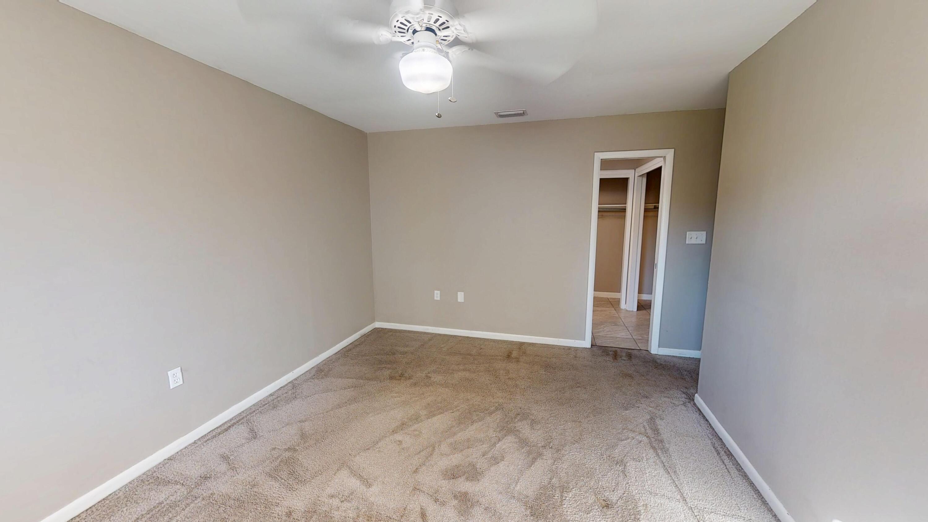 CHATEAU PRES DE LA MER - Residential