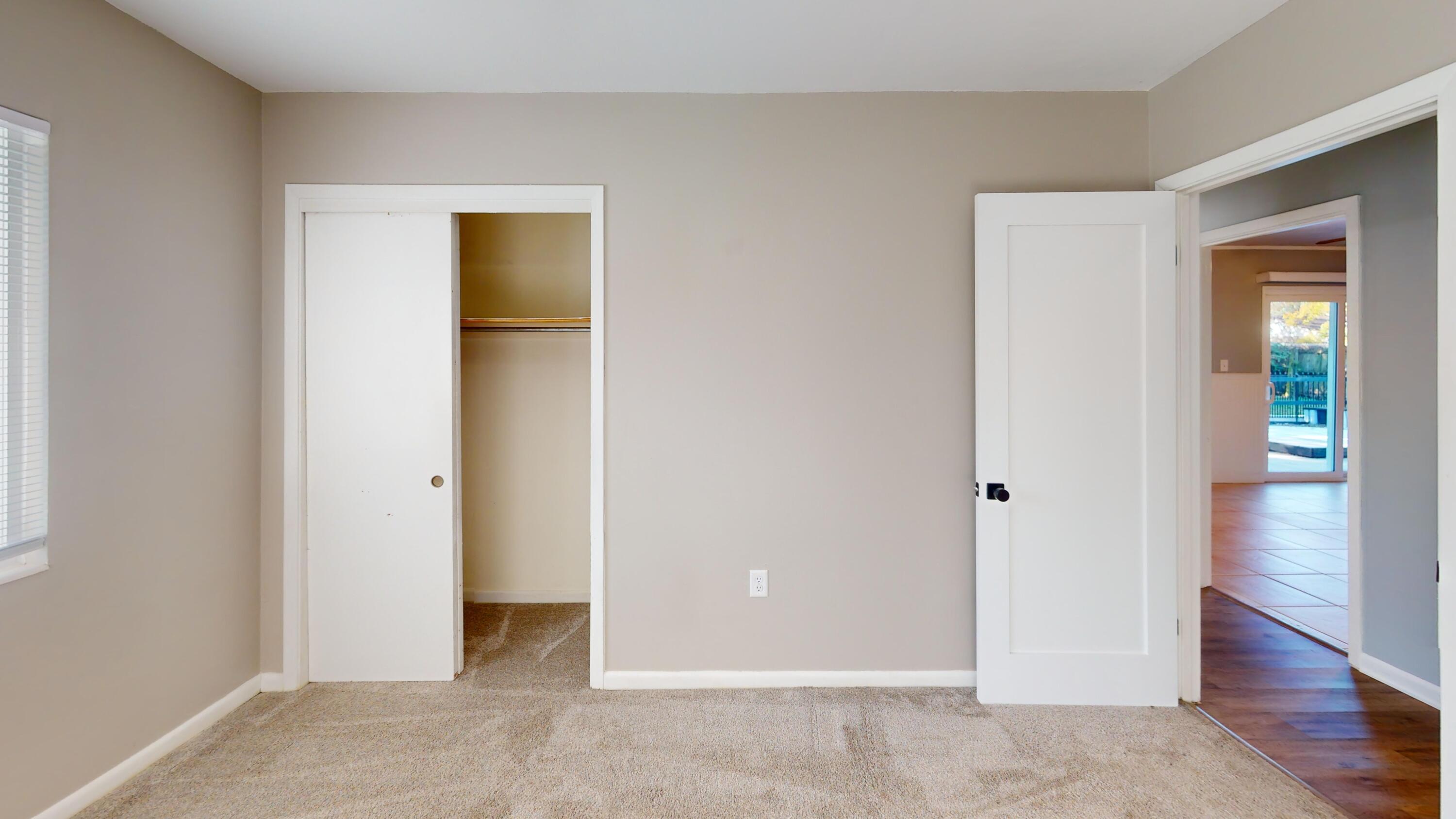 CHATEAU PRES DE LA MER - Residential