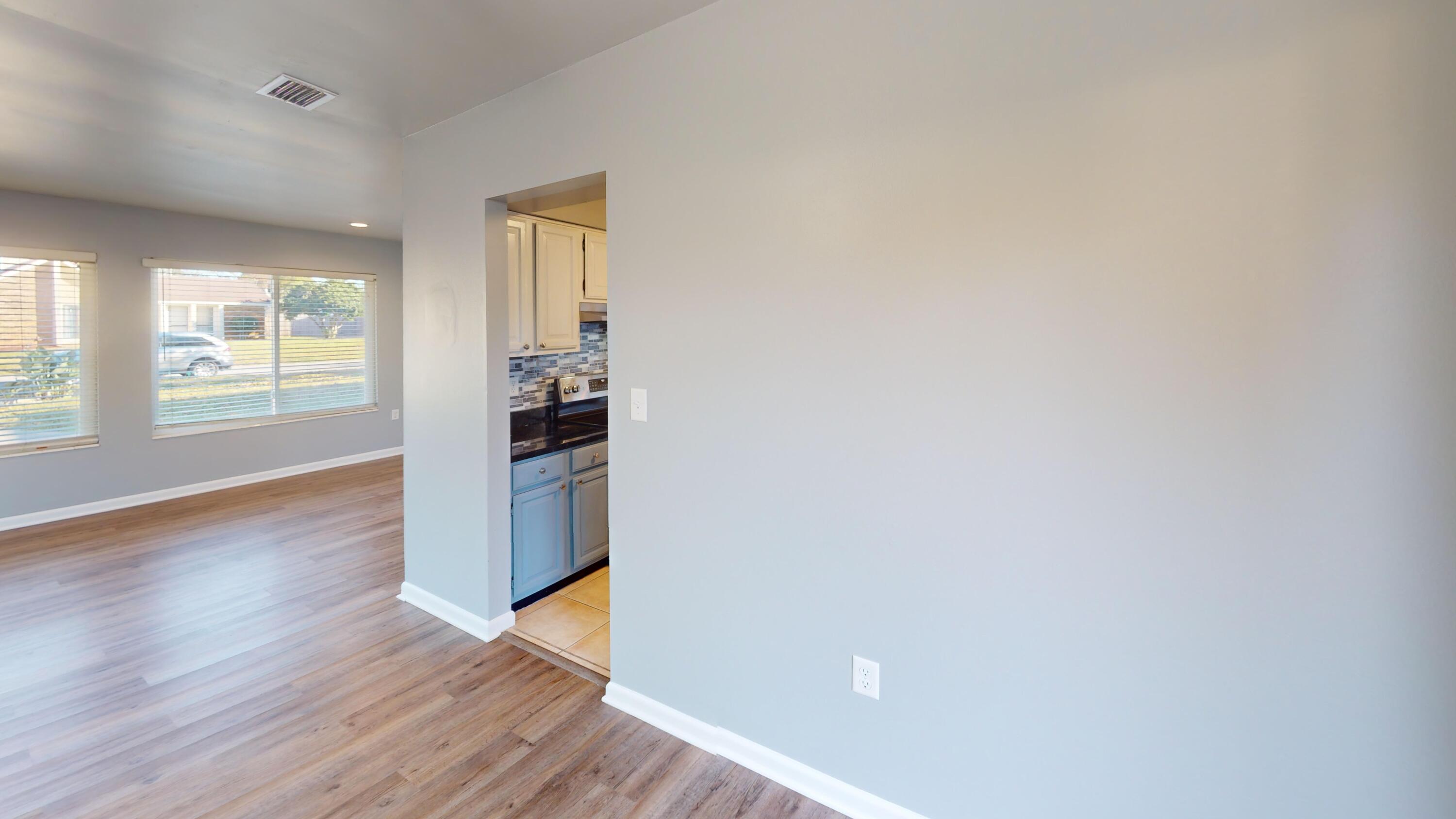 CHATEAU PRES DE LA MER - Residential