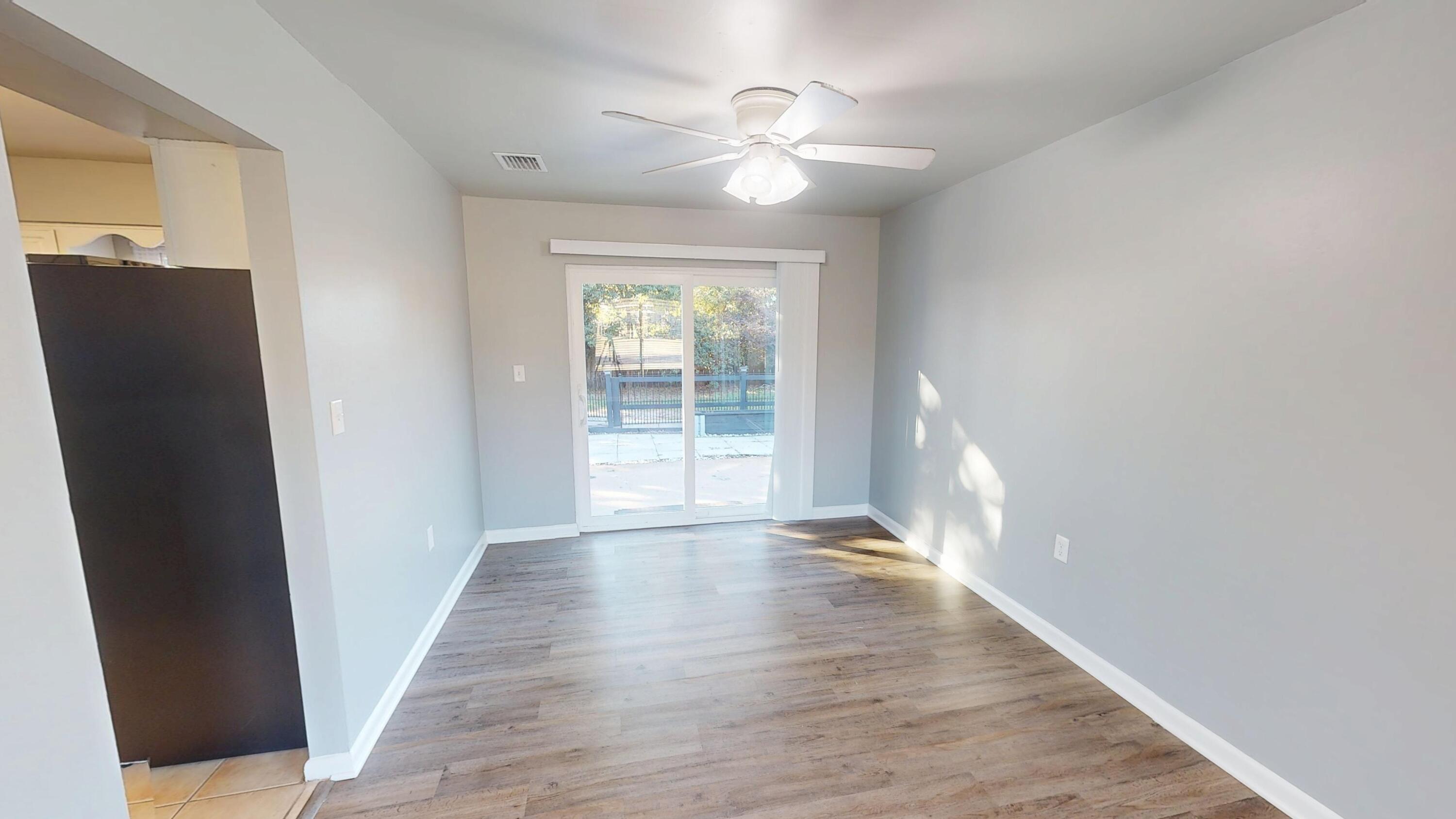 CHATEAU PRES DE LA MER - Residential