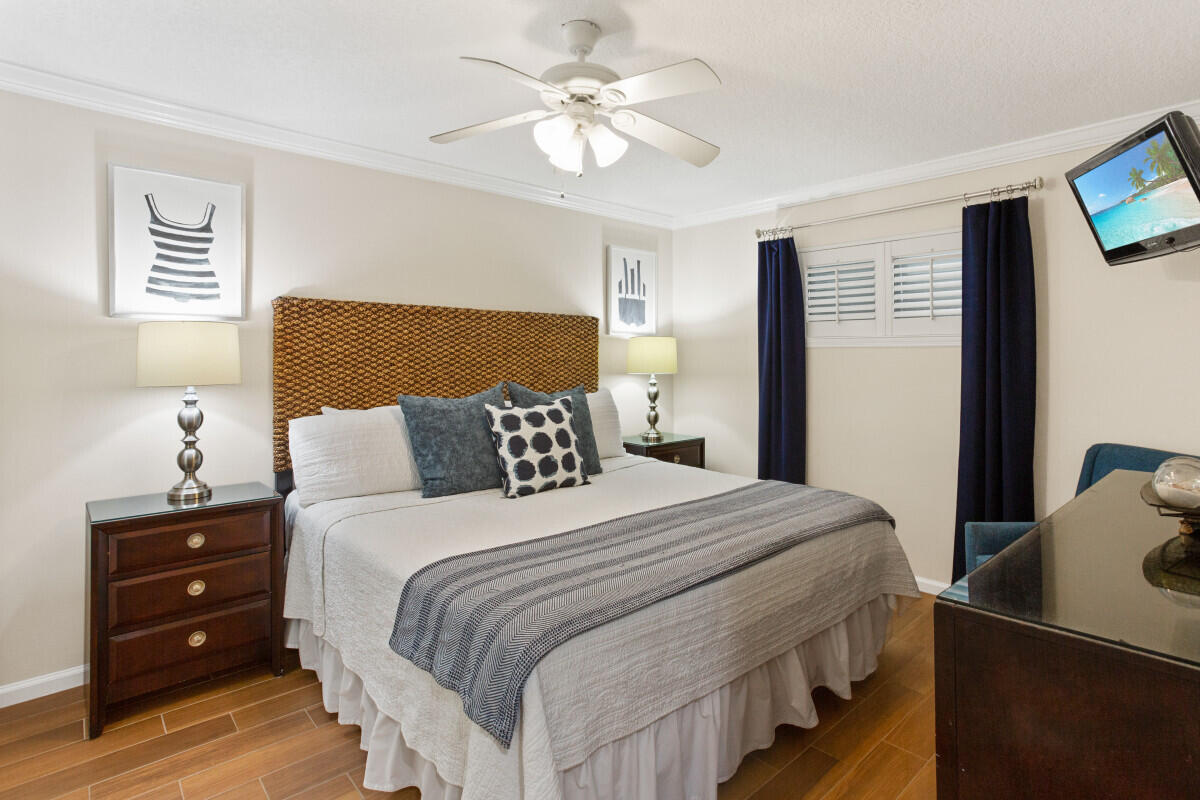 CORAL REEF CLUB PH 1 - Residential