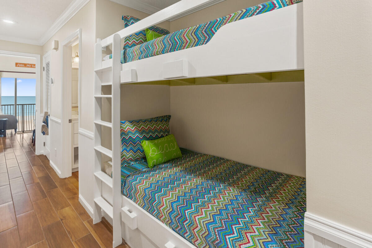 CORAL REEF CLUB PH 1 - Residential