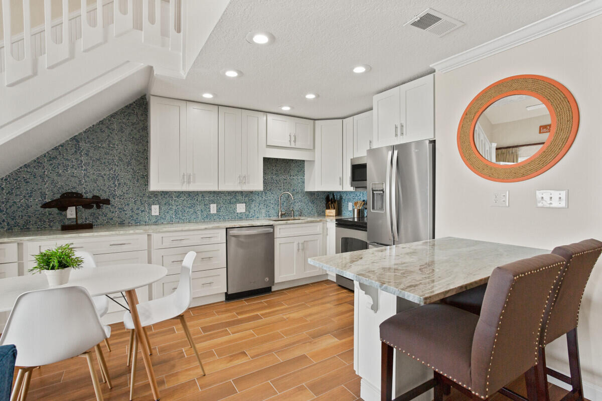 CORAL REEF CLUB PH 1 - Residential