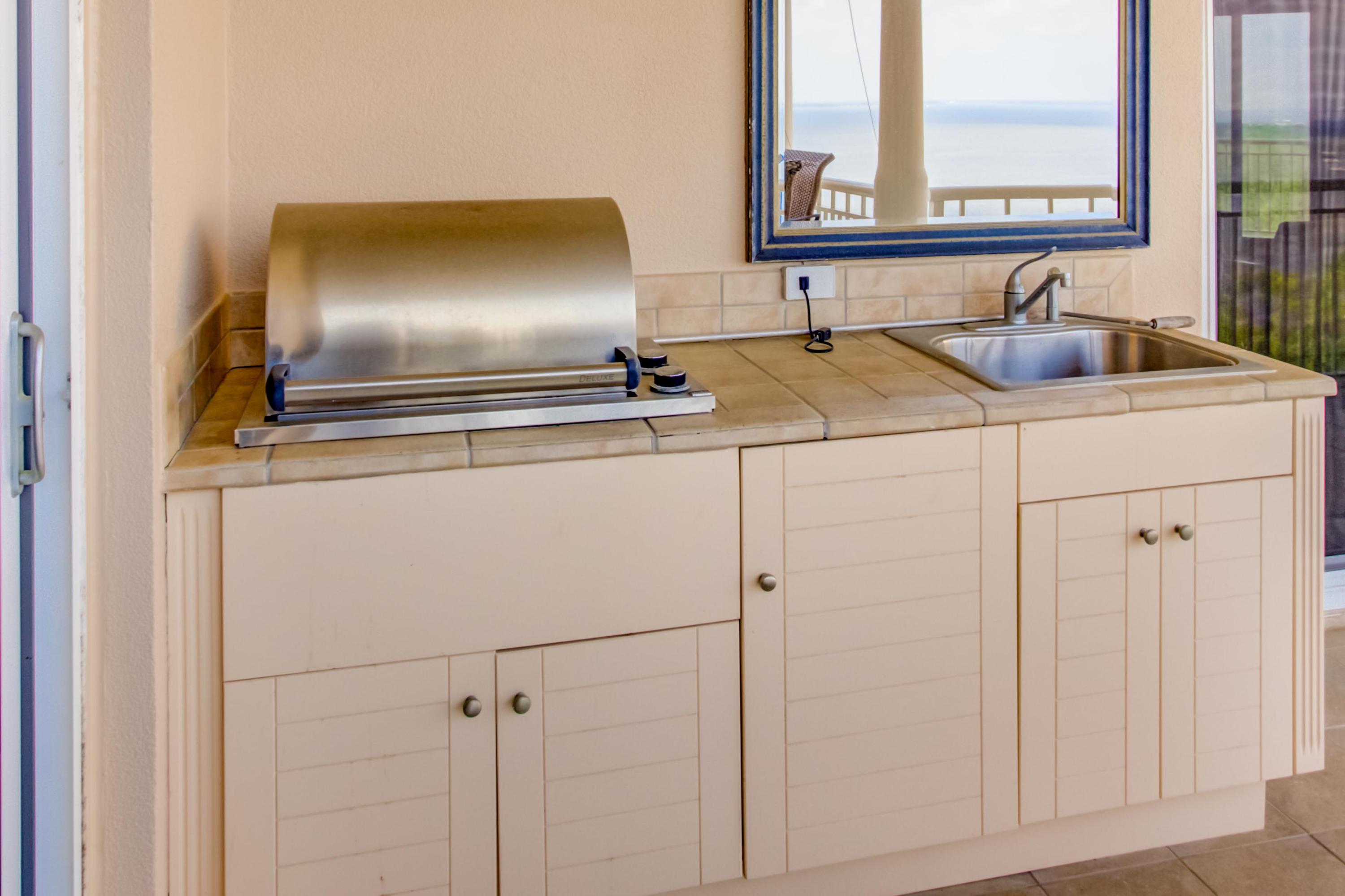 ONE WATER PLACE - Residential