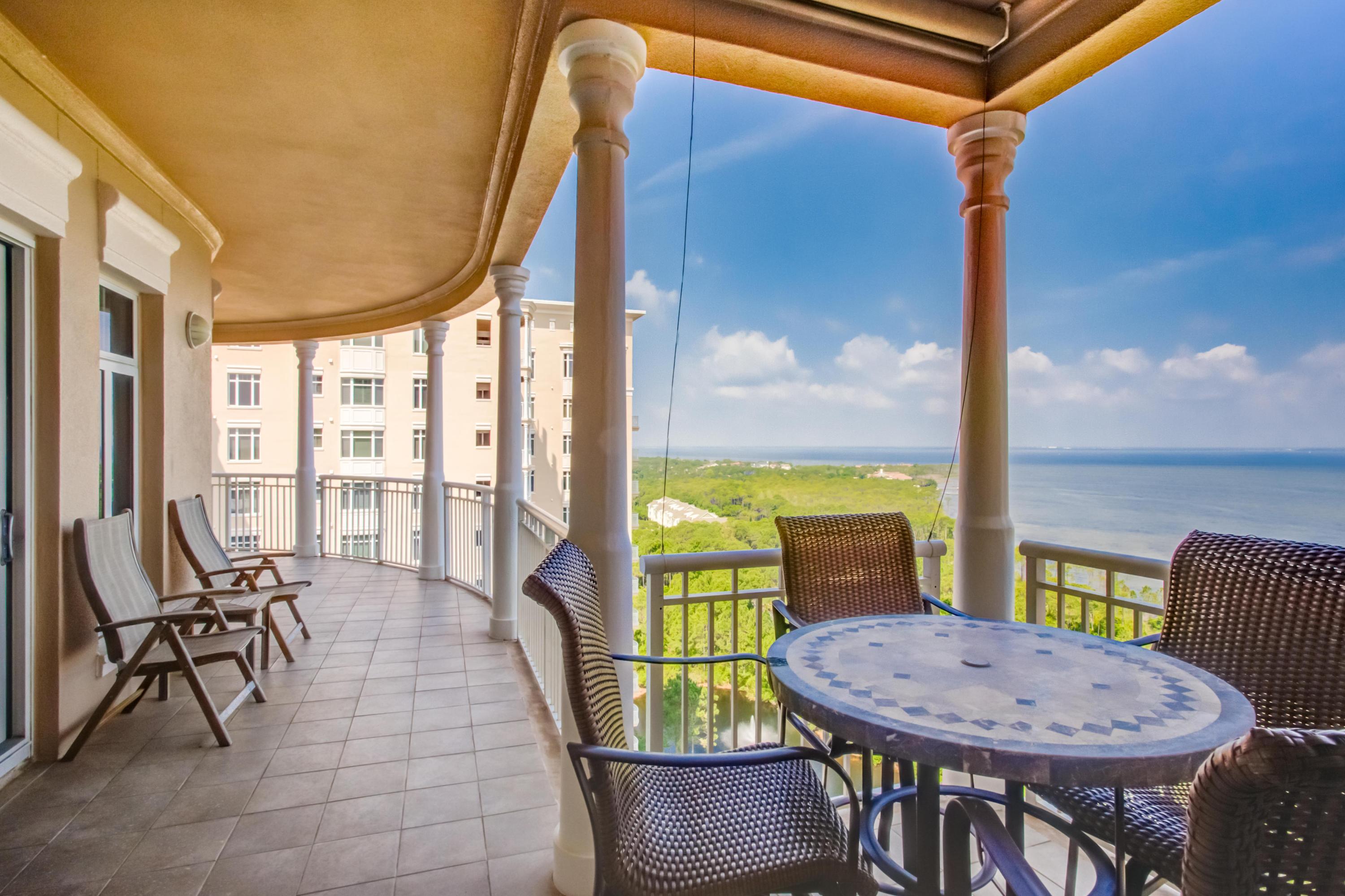 ONE WATER PLACE - Residential