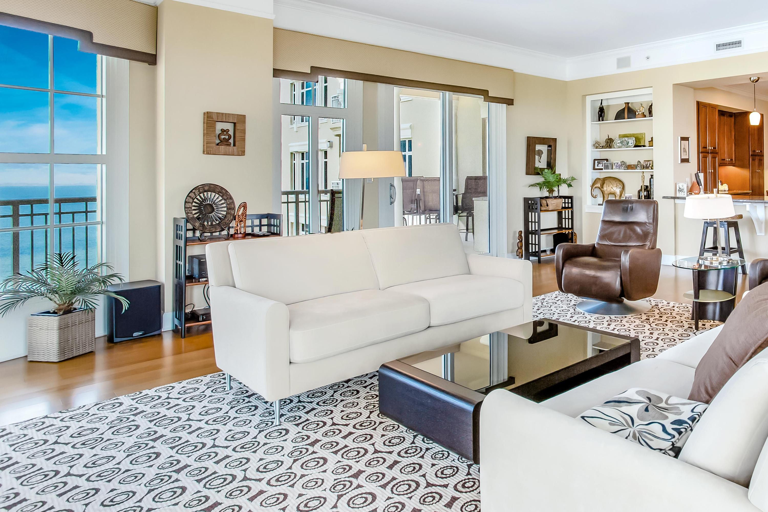 ONE WATER PLACE - Residential