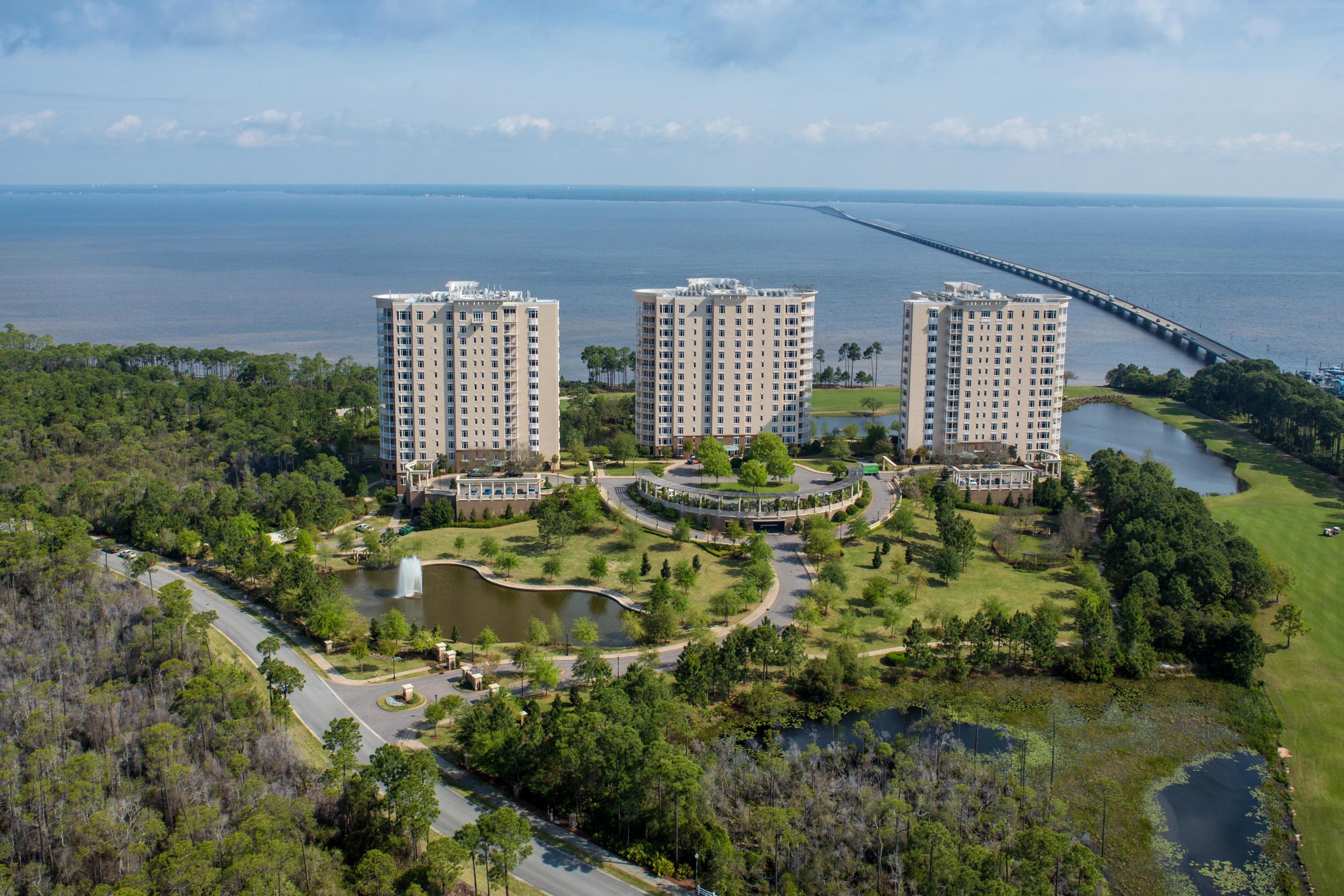 ONE WATER PLACE - Residential