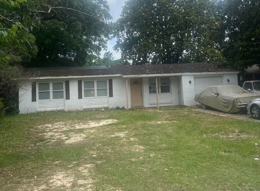 Put in for comp purposes only. New copper wiring, new HWH, new Hvac.The rest needs some love! Resale value 365k if 100% remodeled.Great location, large kitchen and a large back yard. Hurry and grab this diamond in the rough and make it your dream home!!!