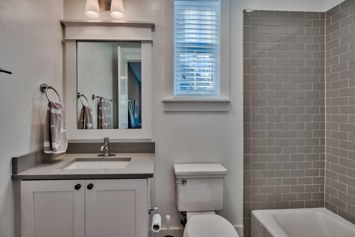 DRAPER LAKE COASTAL VILLAGE - Residential