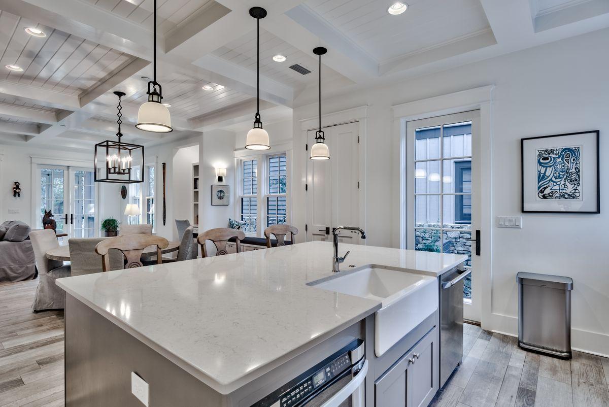 DRAPER LAKE COASTAL VILLAGE - Residential