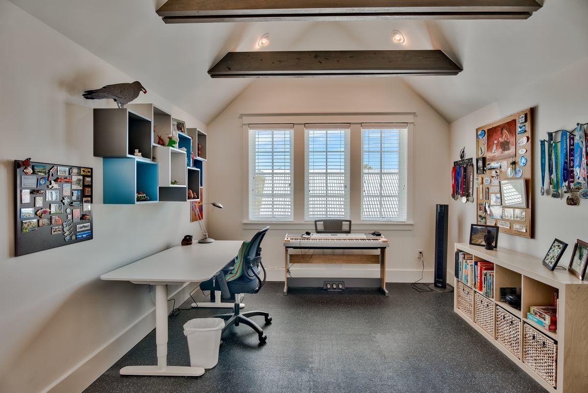 DRAPER LAKE COASTAL VILLAGE - Residential