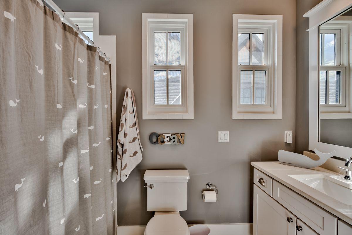 DRAPER LAKE COASTAL VILLAGE - Residential