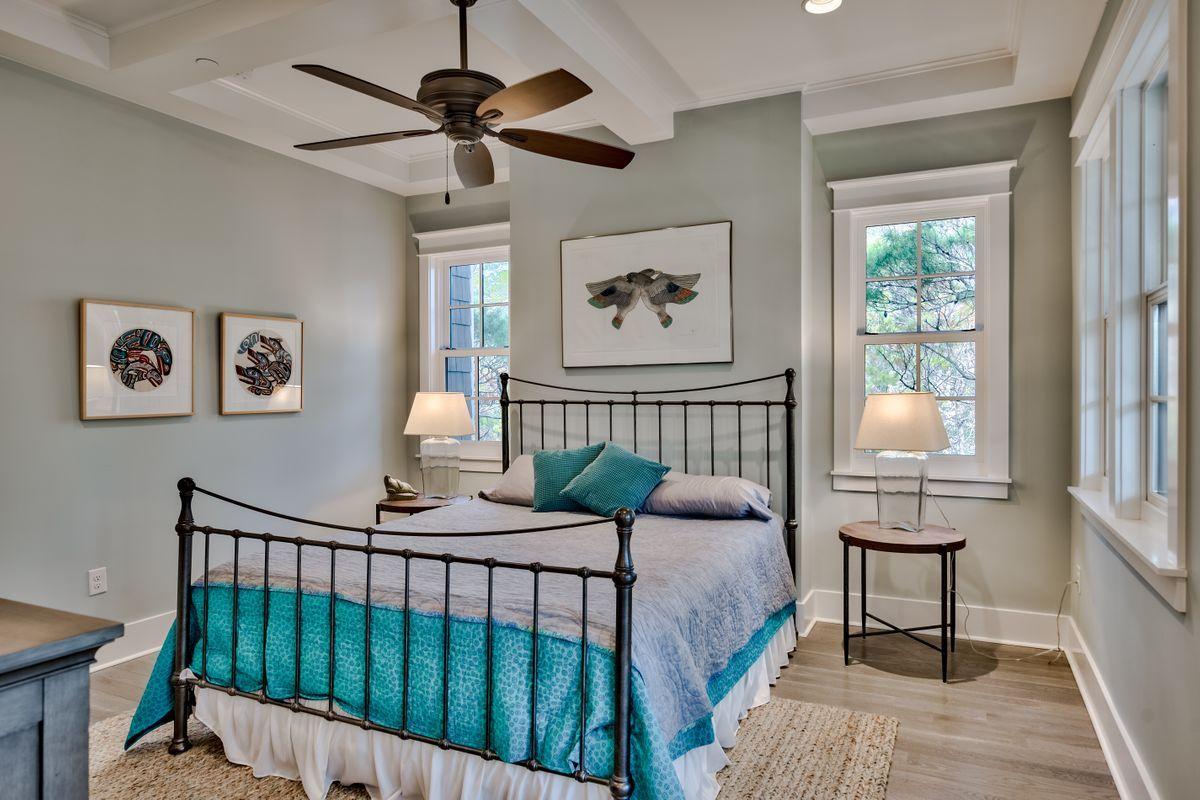 DRAPER LAKE COASTAL VILLAGE - Residential