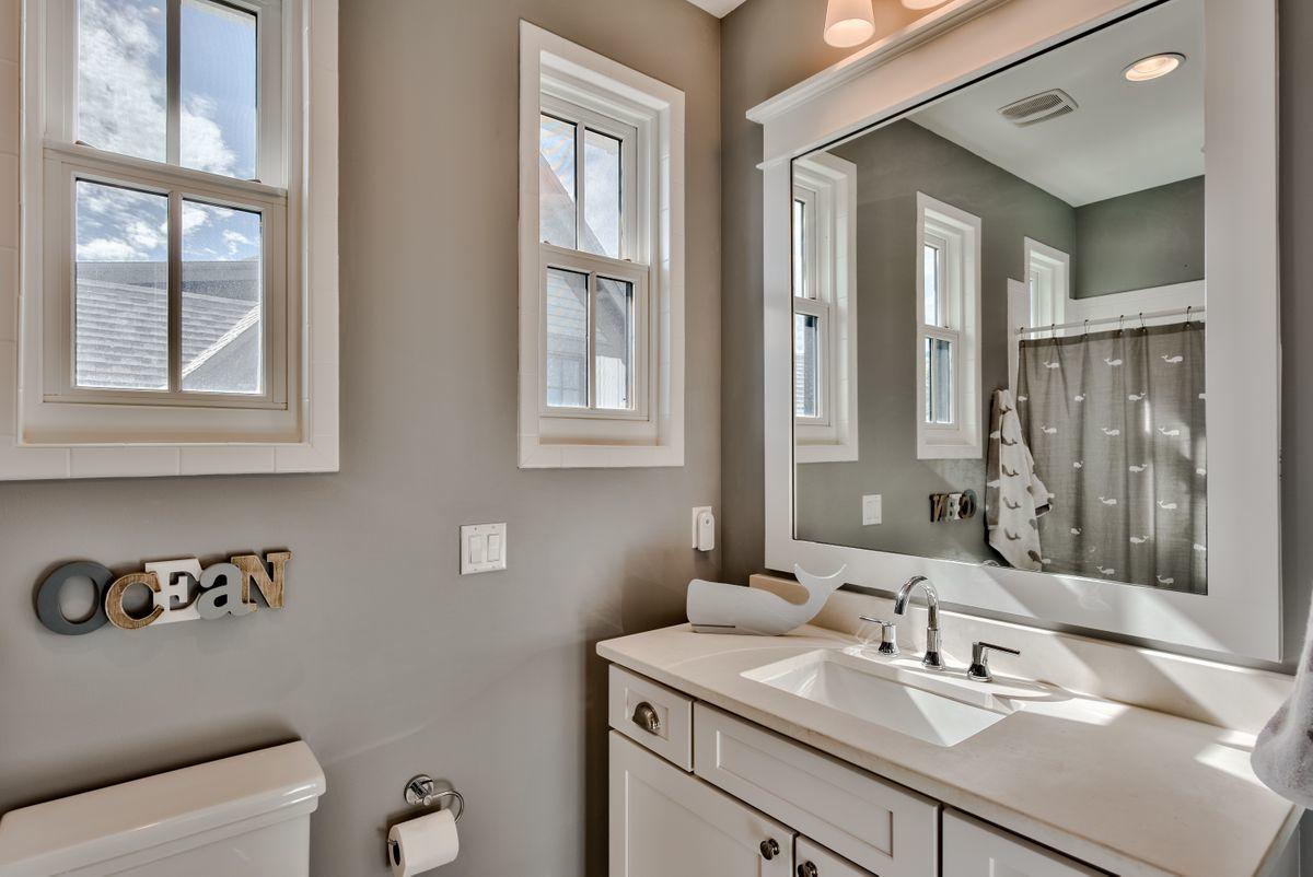 DRAPER LAKE COASTAL VILLAGE - Residential