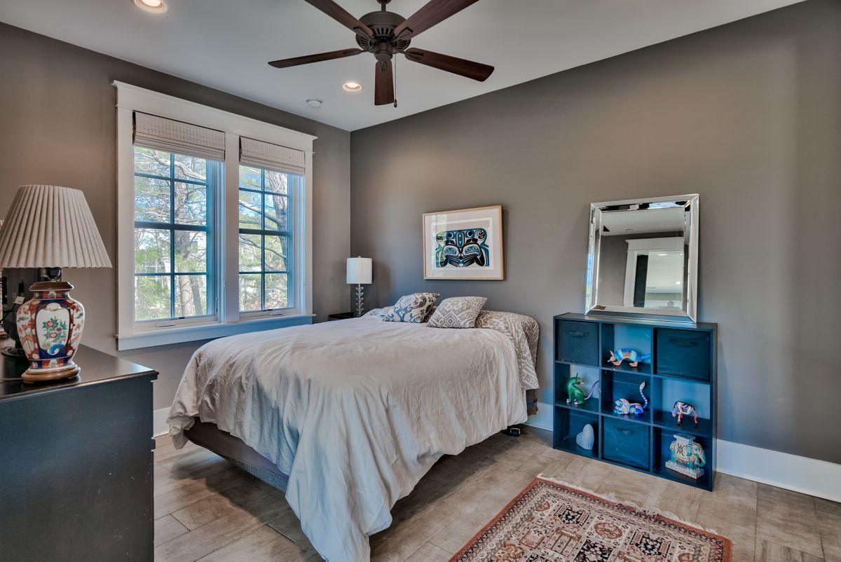 DRAPER LAKE COASTAL VILLAGE - Residential