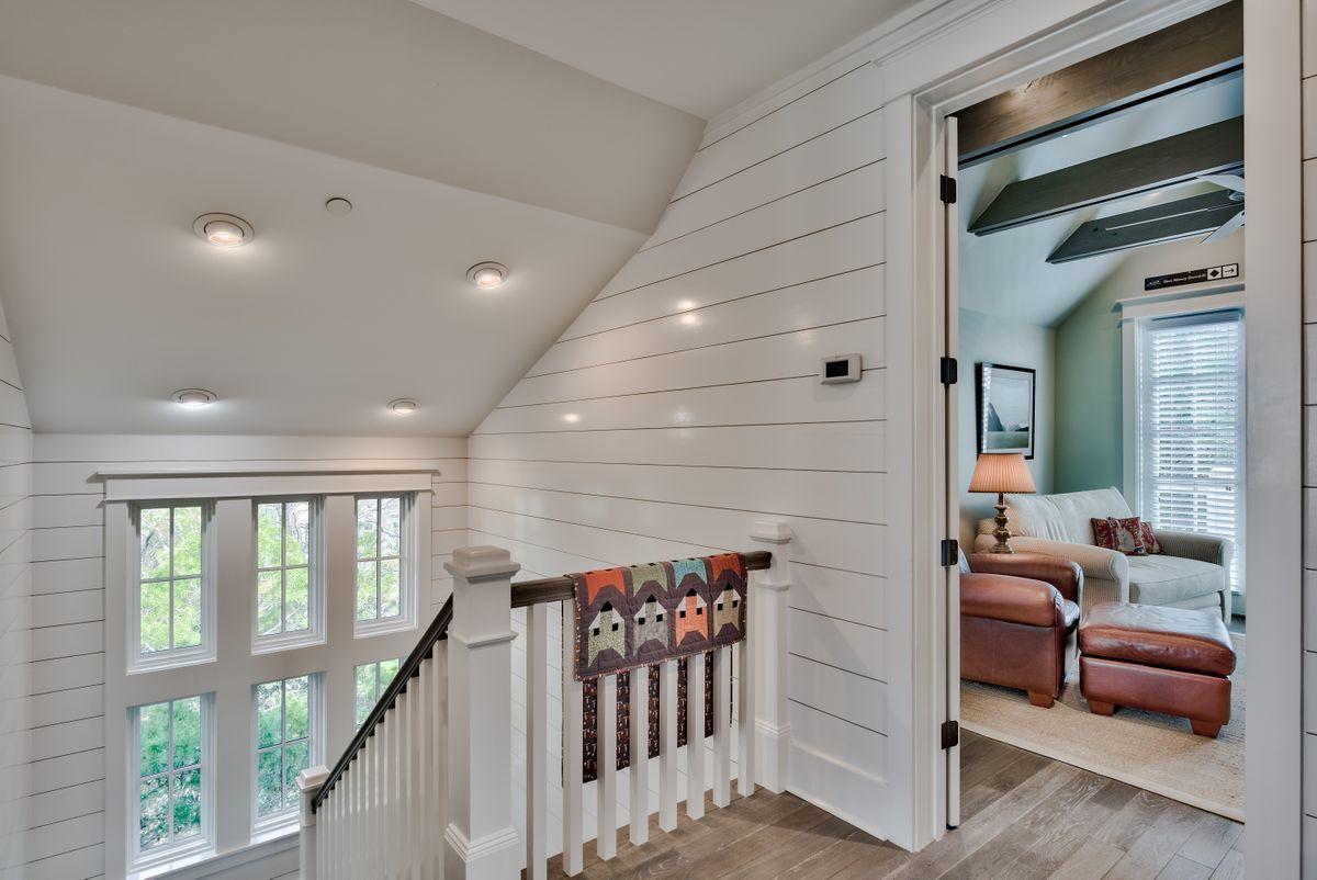 DRAPER LAKE COASTAL VILLAGE - Residential