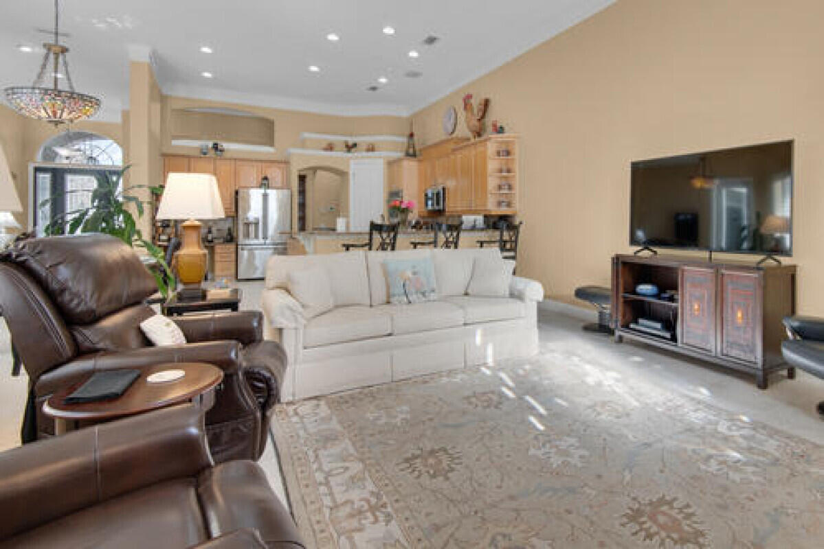 Kelly Plantation - Residential