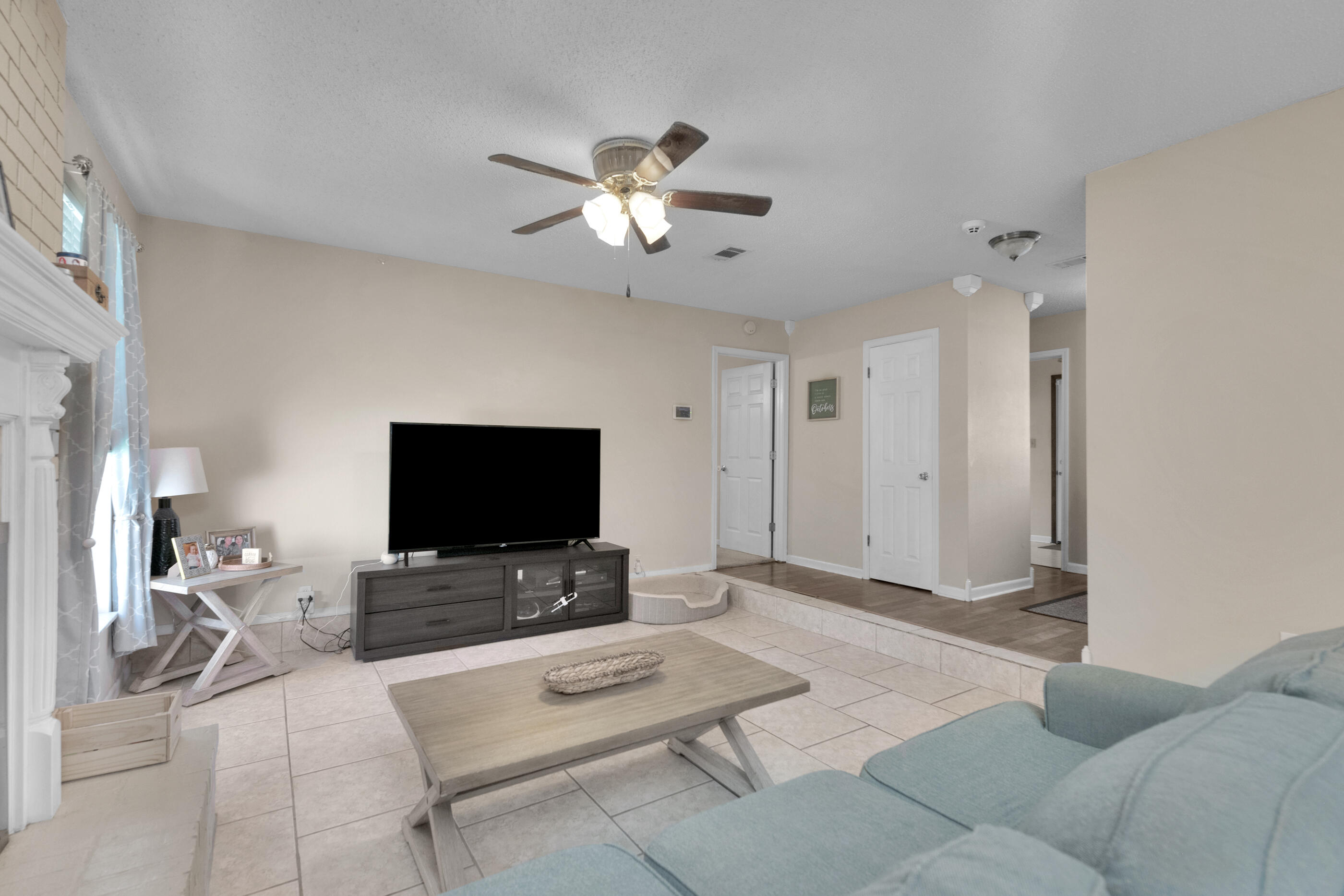 LAKE FRANCIS HOMES - Residential