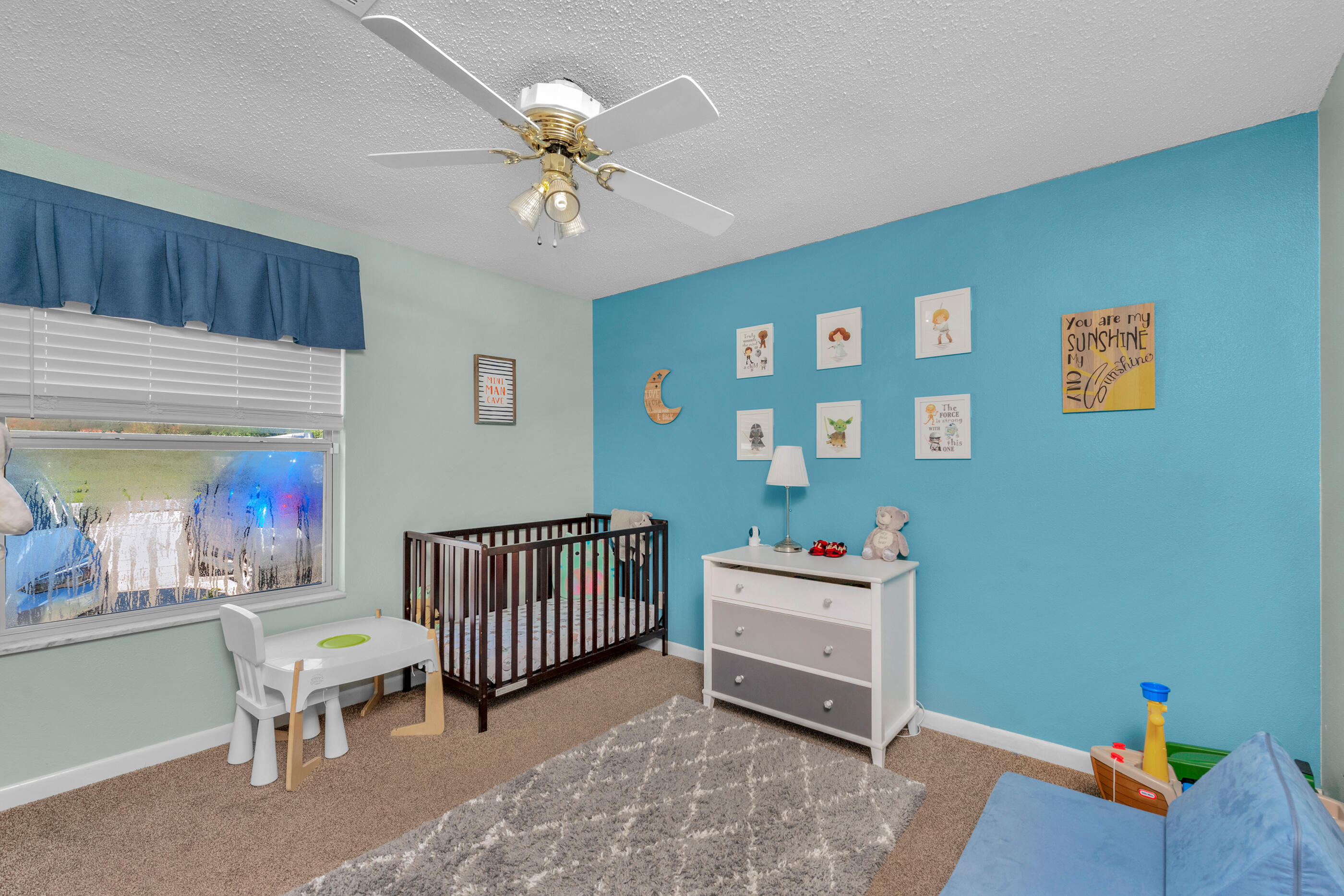 LAKE FRANCIS HOMES - Residential