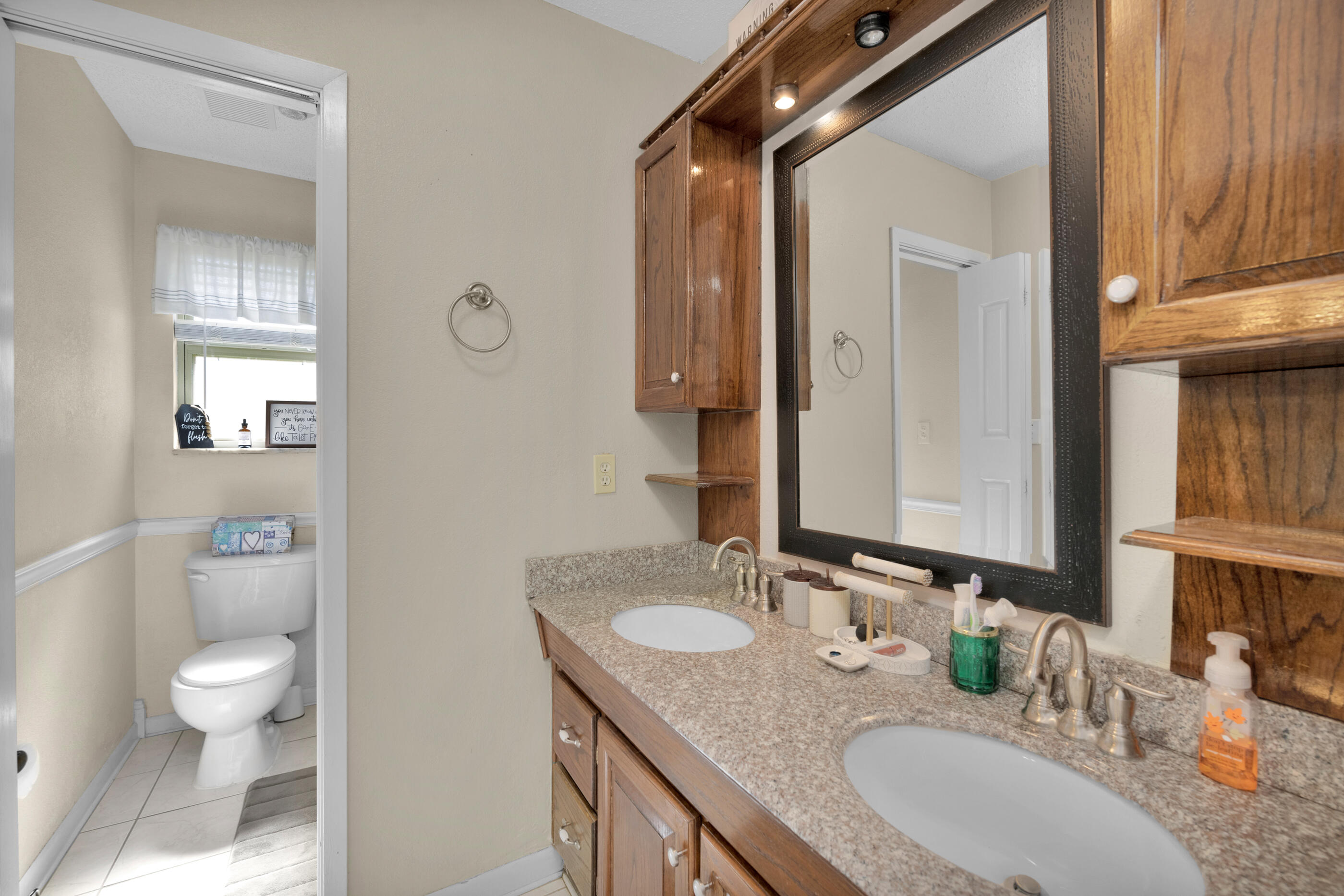 LAKE FRANCIS HOMES - Residential