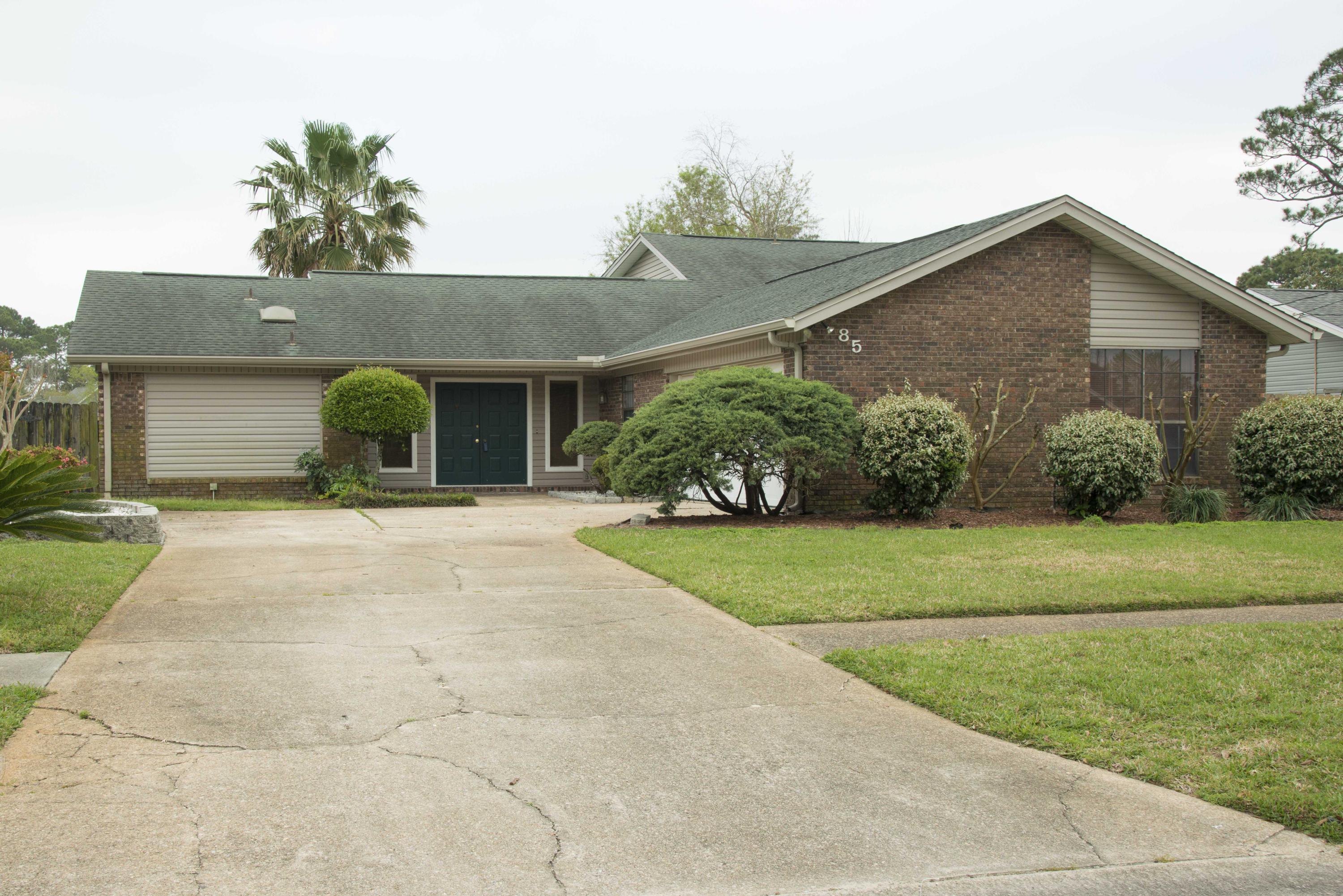 Mary Esther Manor - Residential