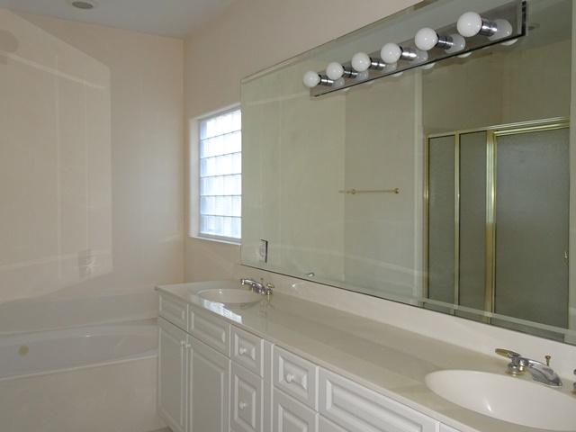 LEGEND CREEK AT SANDESTIN - Residential