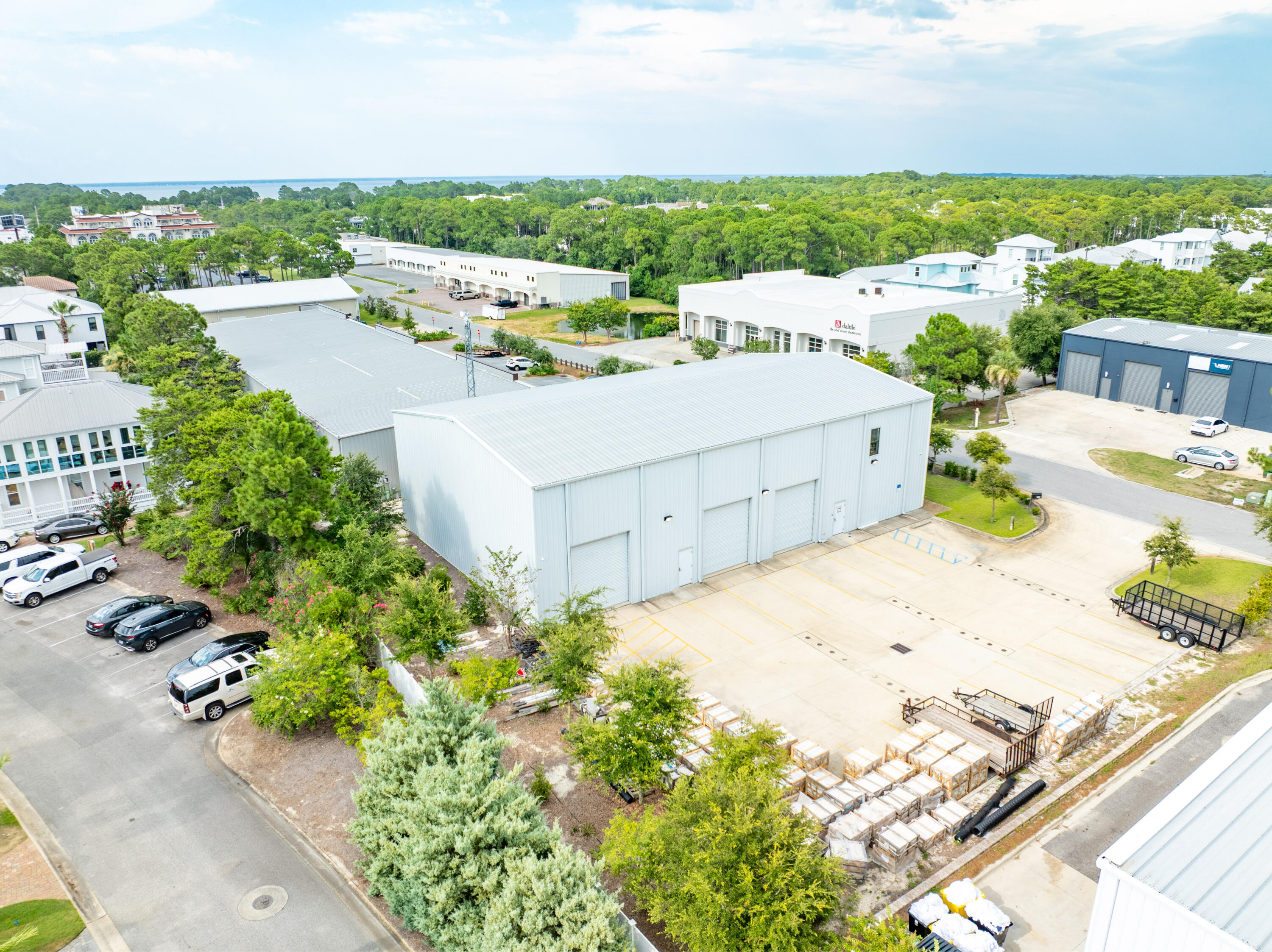 220 Business Centre Drive