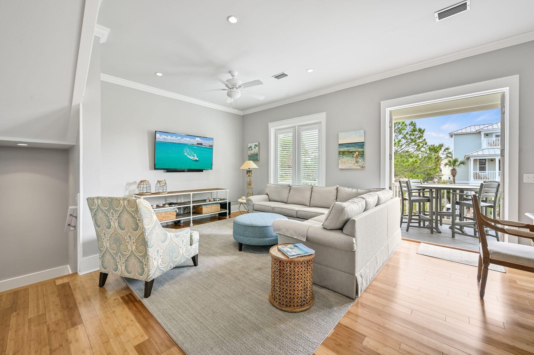 DUNES ESTATES OF SEAGROVE - Residential