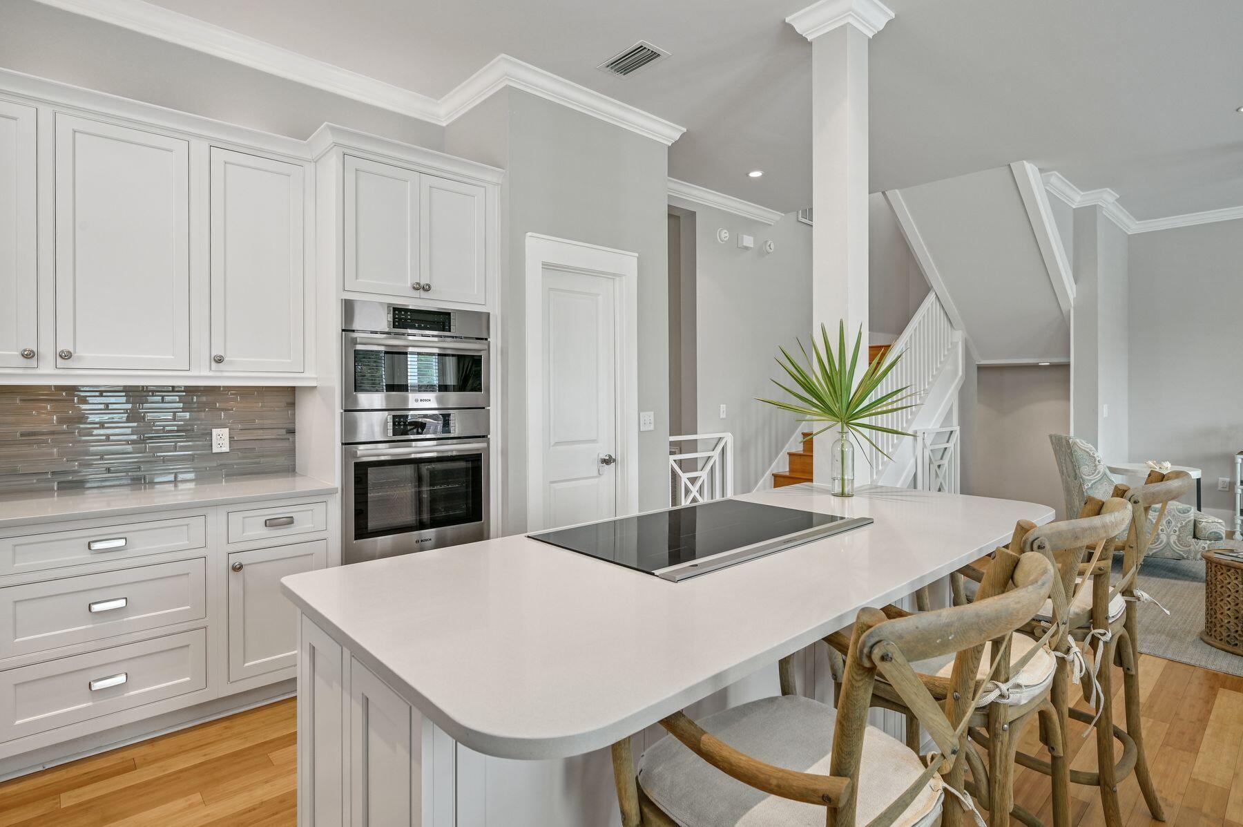 DUNES ESTATES OF SEAGROVE - Residential