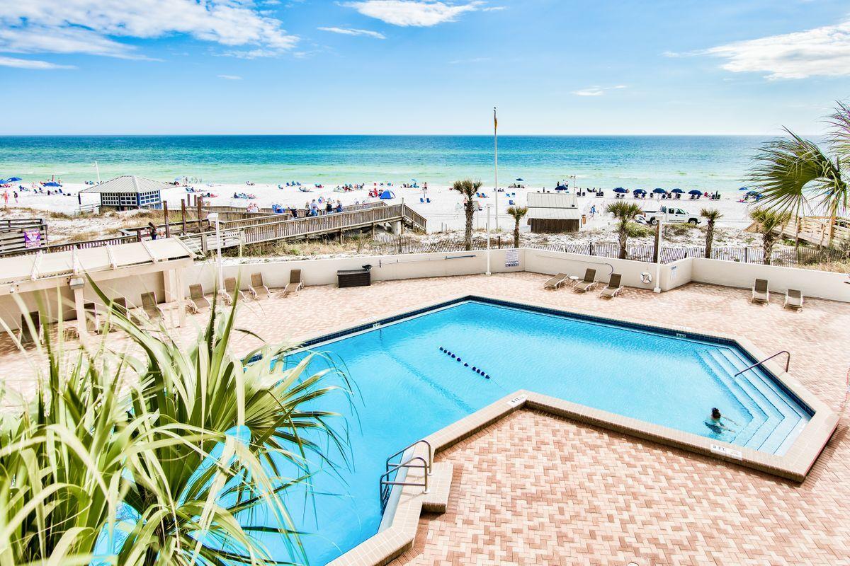 BEACHSIDE TWO - Residential