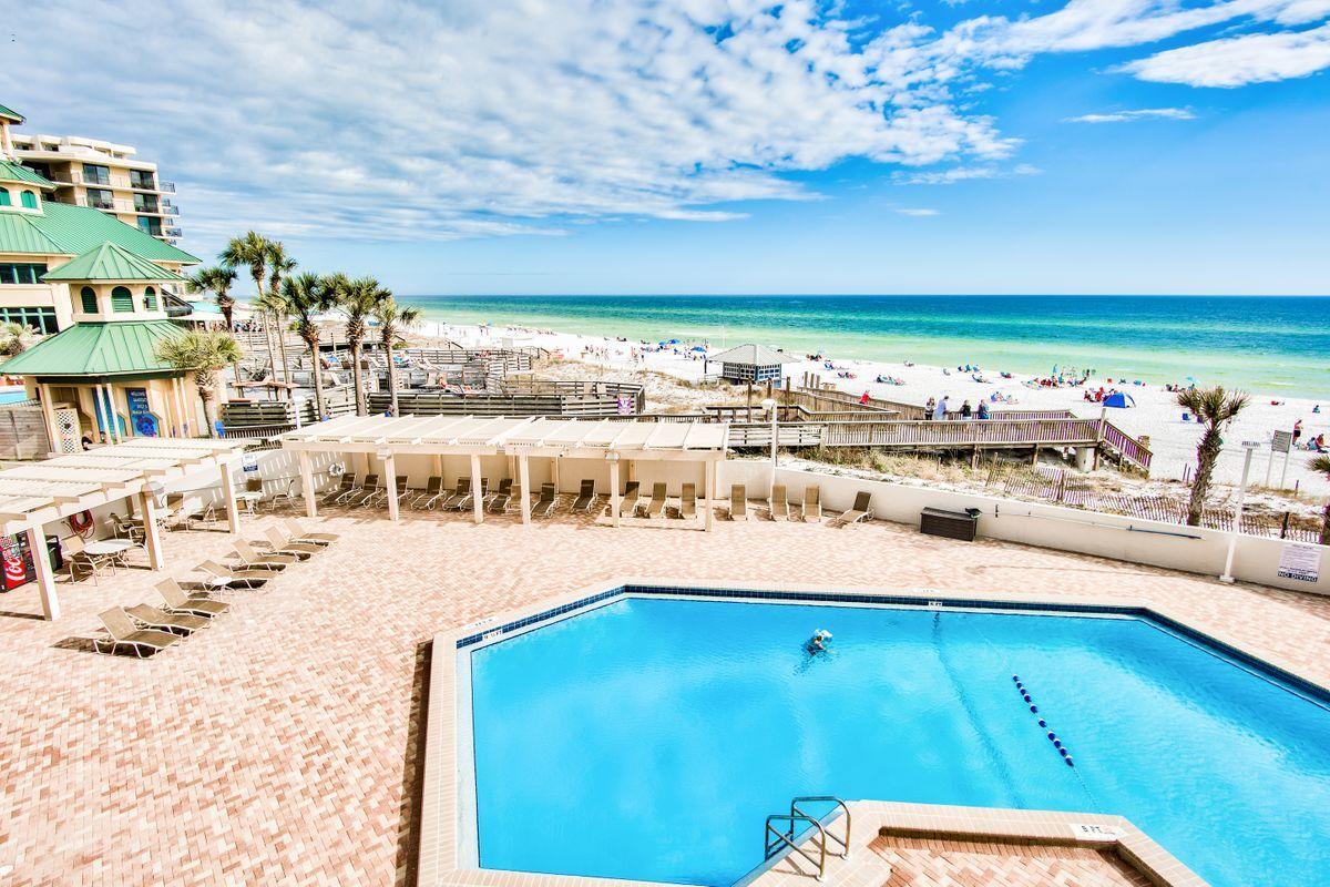 BEACHSIDE TWO - Residential