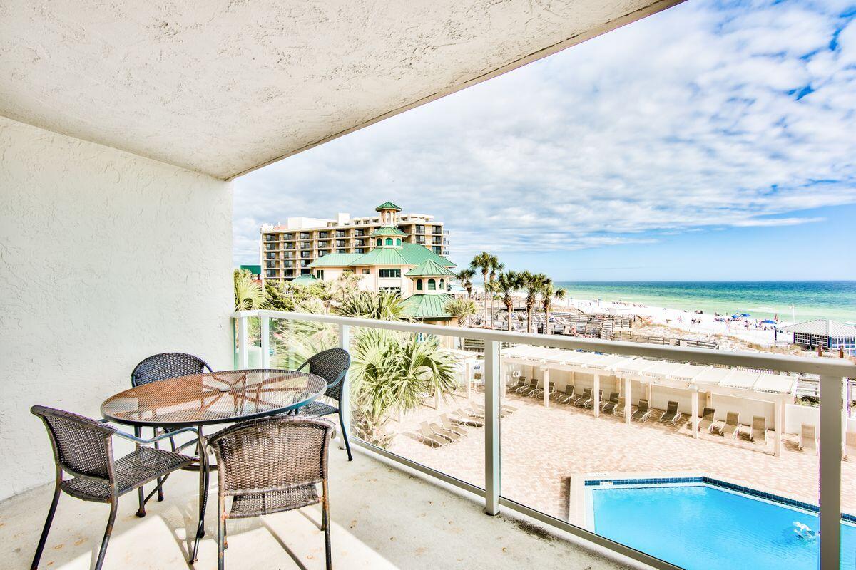 BEACHSIDE TWO - Residential