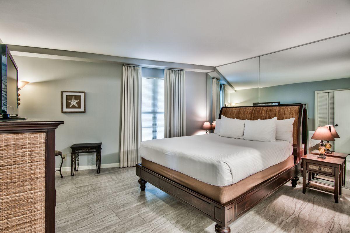 BEACHSIDE TWO - Residential