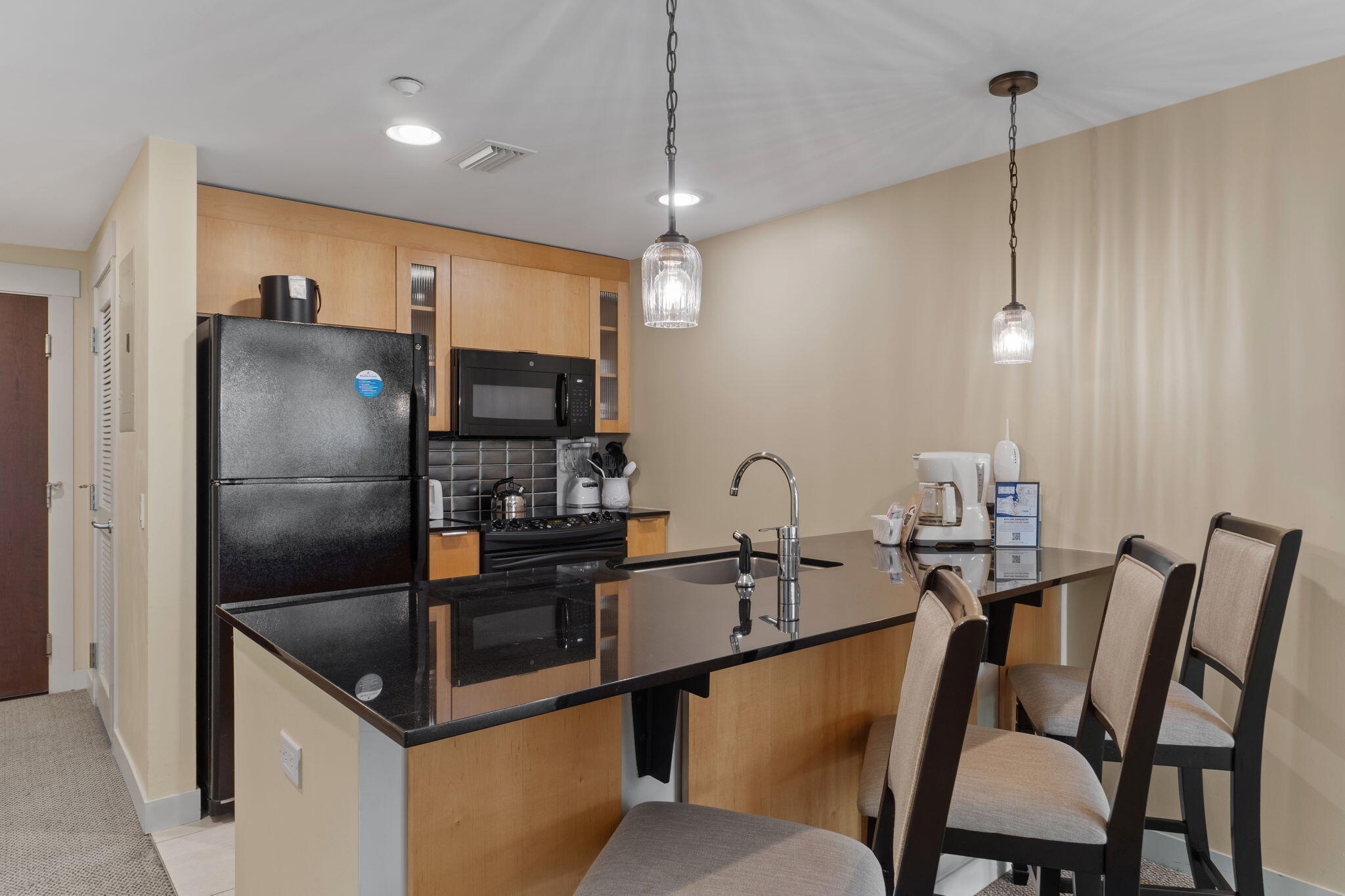 BAHIA CONDO - Residential