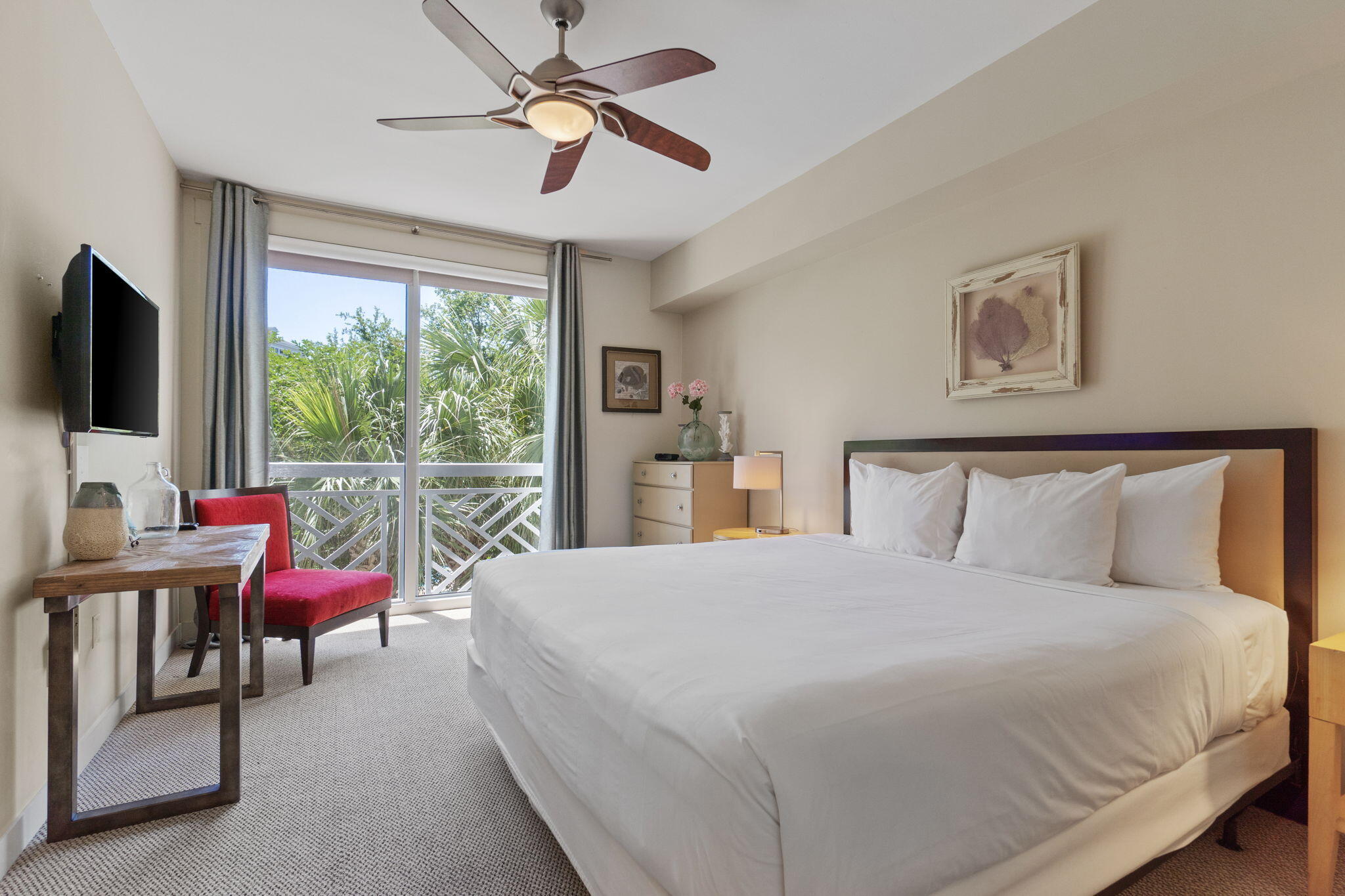 BAHIA CONDO - Residential