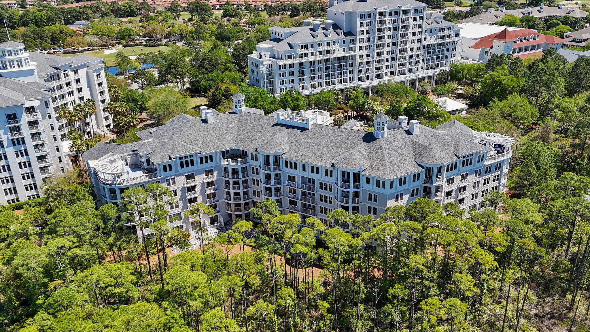 BAHIA CONDO - Residential