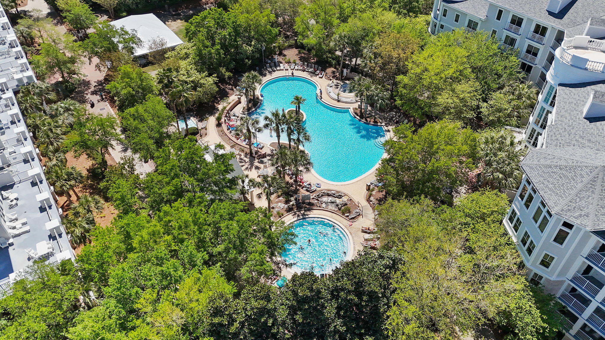BAHIA CONDO - Residential