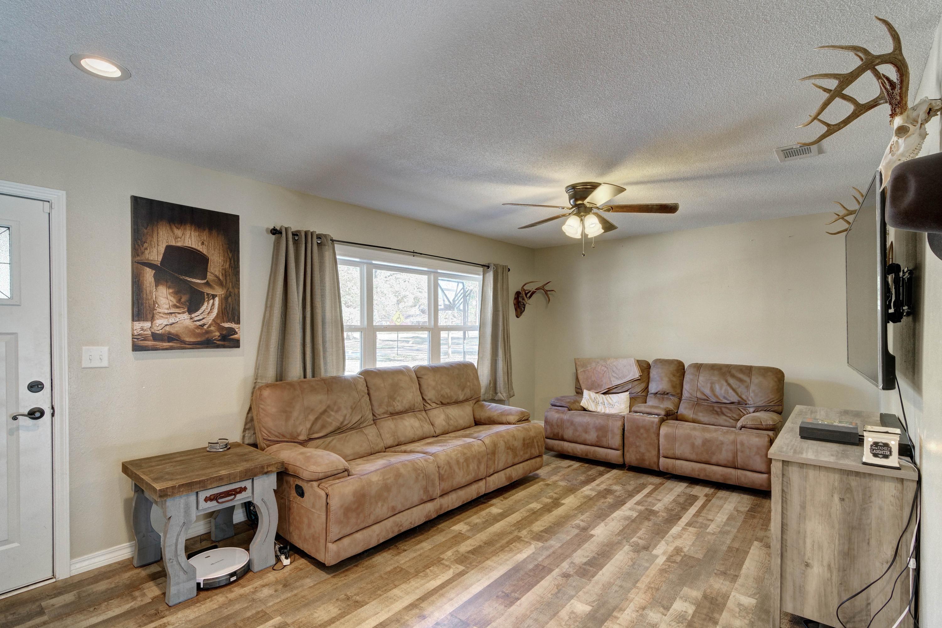 ADAMS POWELL - Residential