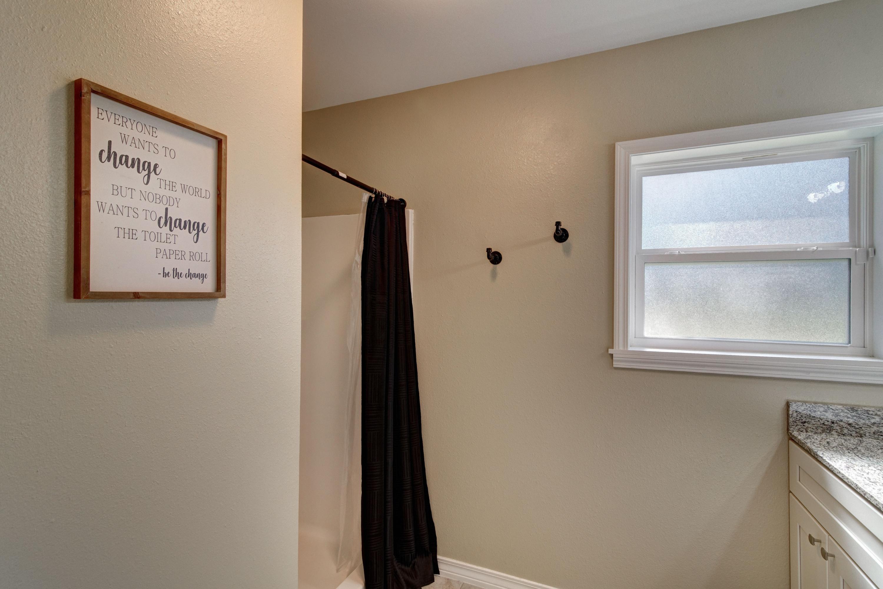 ADAMS POWELL - Residential