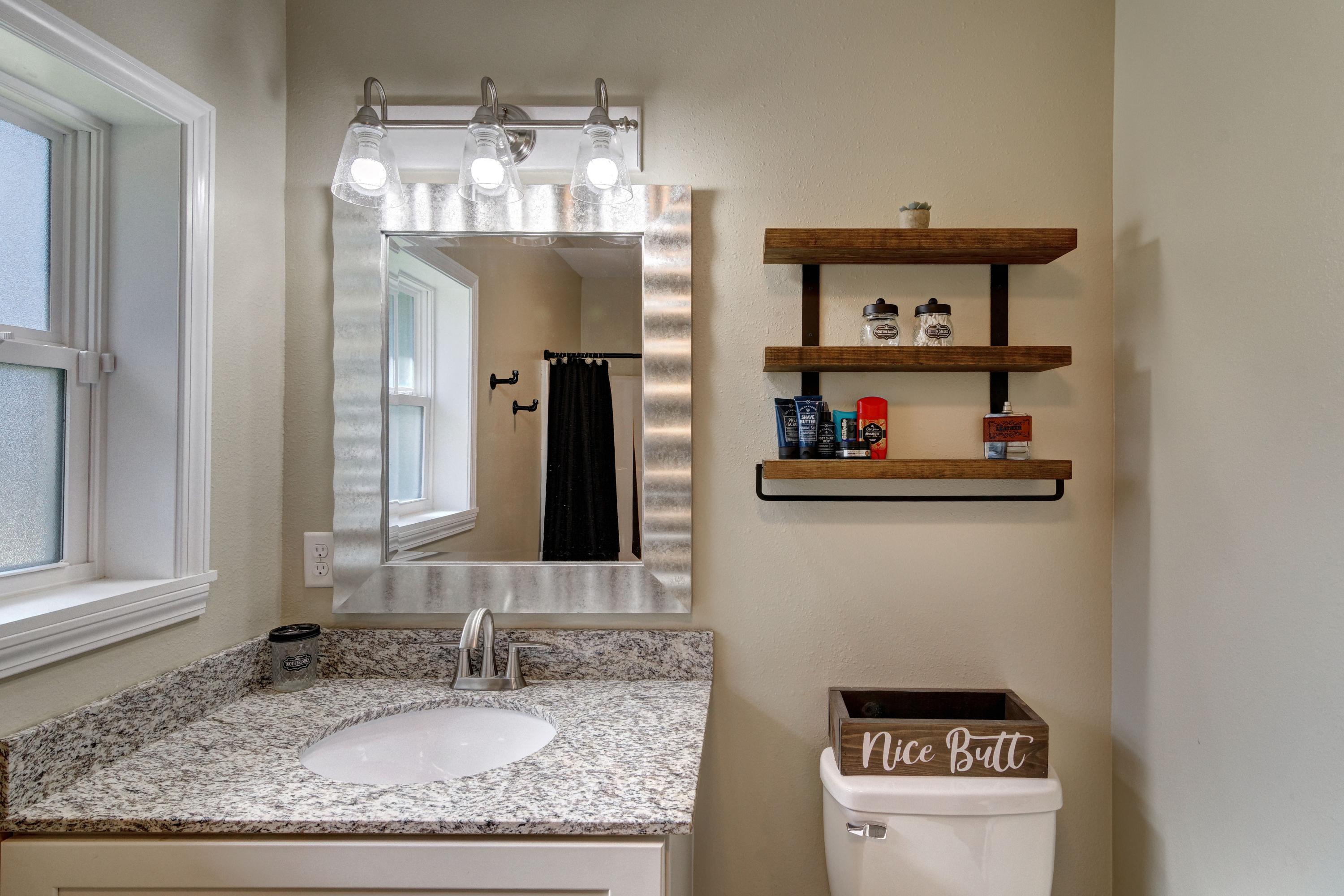 ADAMS POWELL - Residential