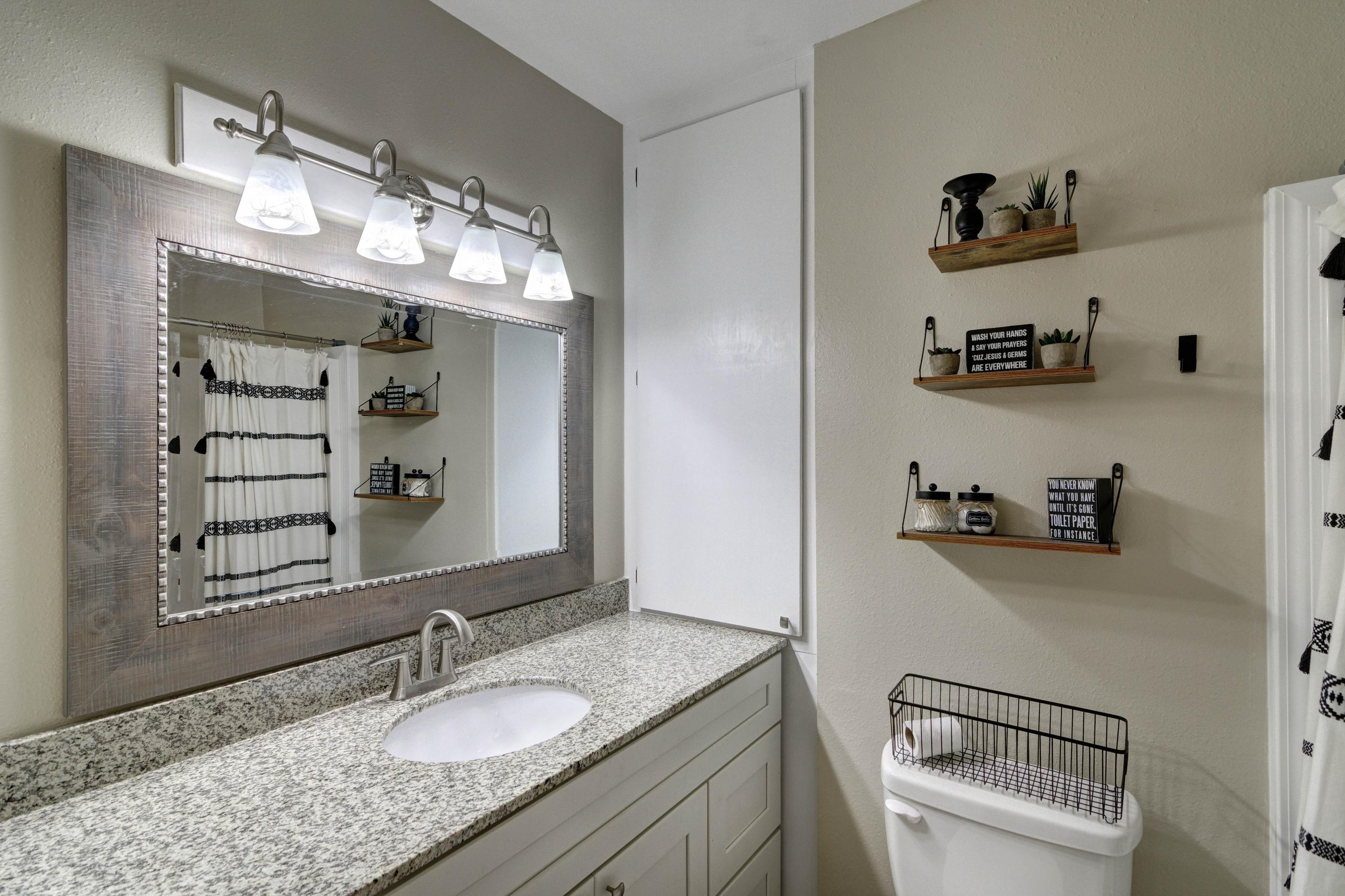 ADAMS POWELL - Residential